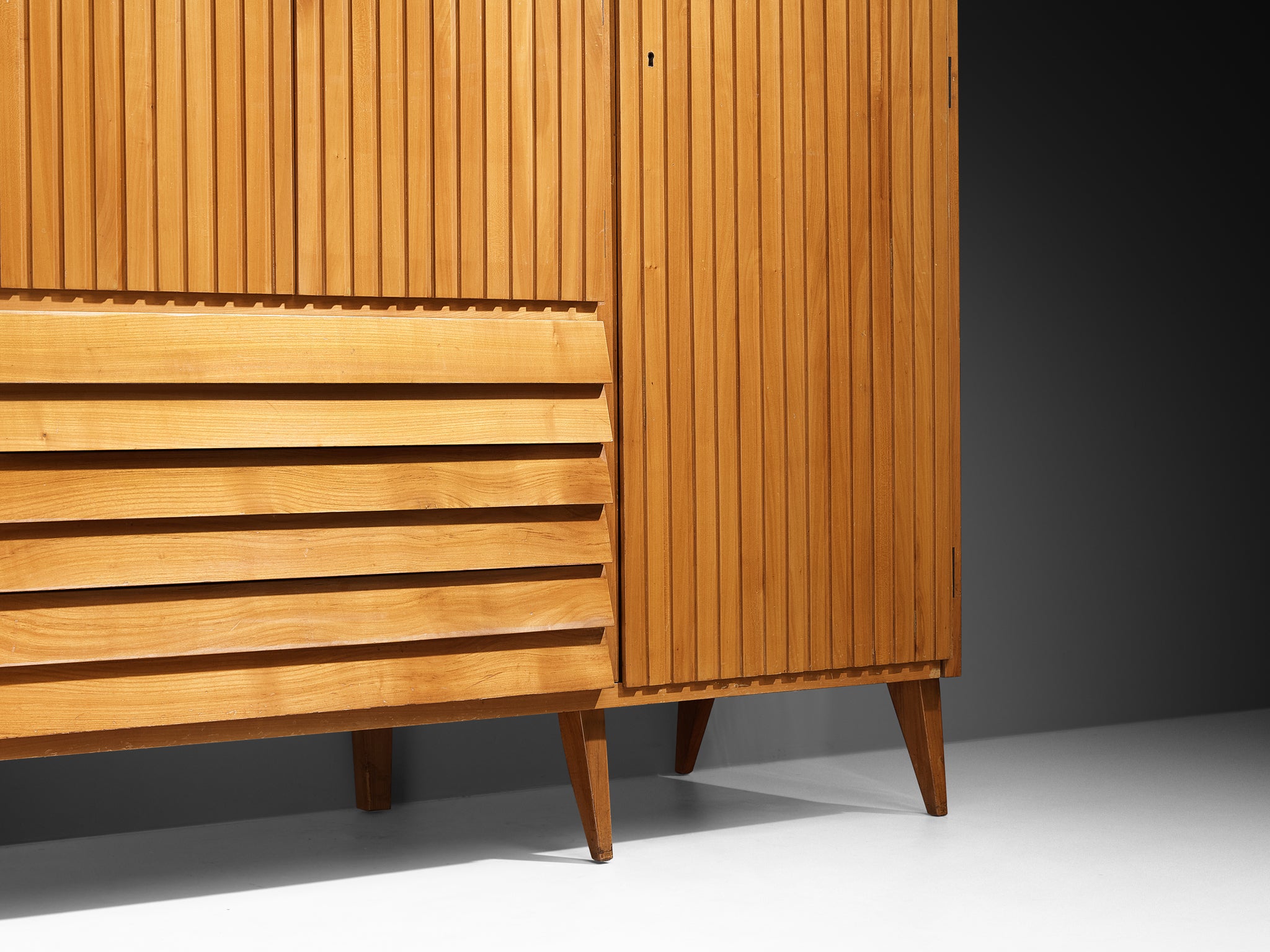La Permanente Mobili Cantù Highboard in Maple Case pieces and storage cabinets Morentz