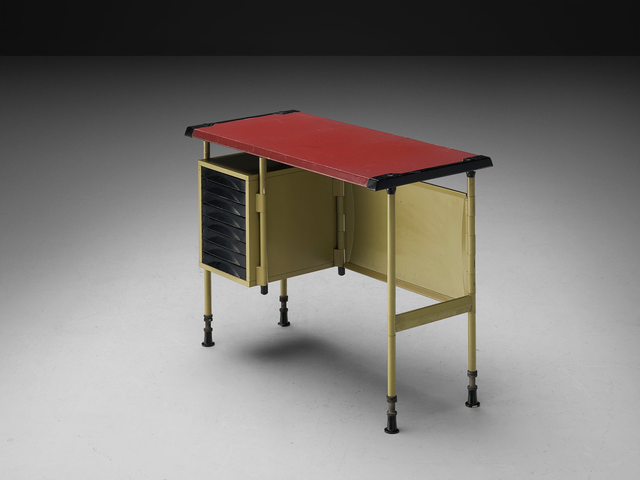 Studio BBPR for Olivetti Small 'Spazio' Desk with Drawers Tables Morentz