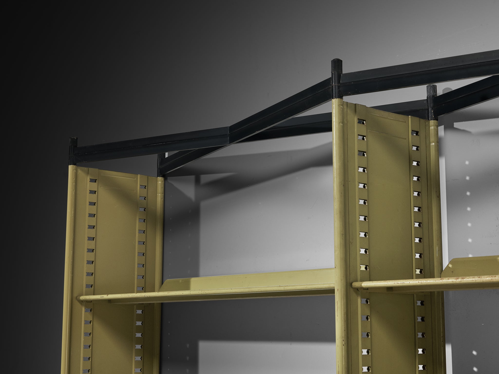 Studio BBPR for Olivetti 'Spazio' Large Shelving System in Olive Colored Steel Case pieces and storage cabinets Morentz