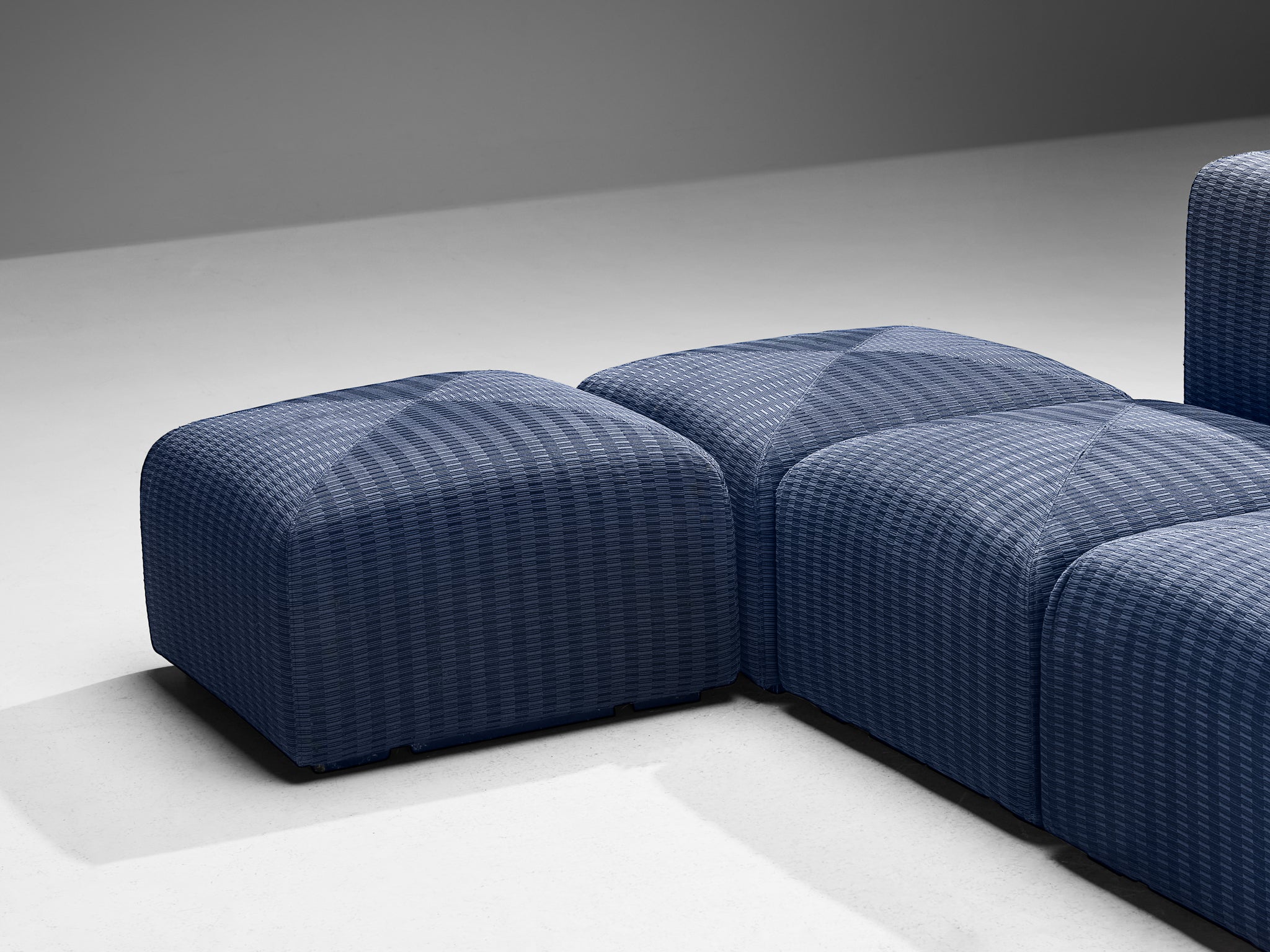 Giancarlo Piretti for Anonima Castelli 'Sistema 61' Sectional Sofa in Blue Seating Morentz