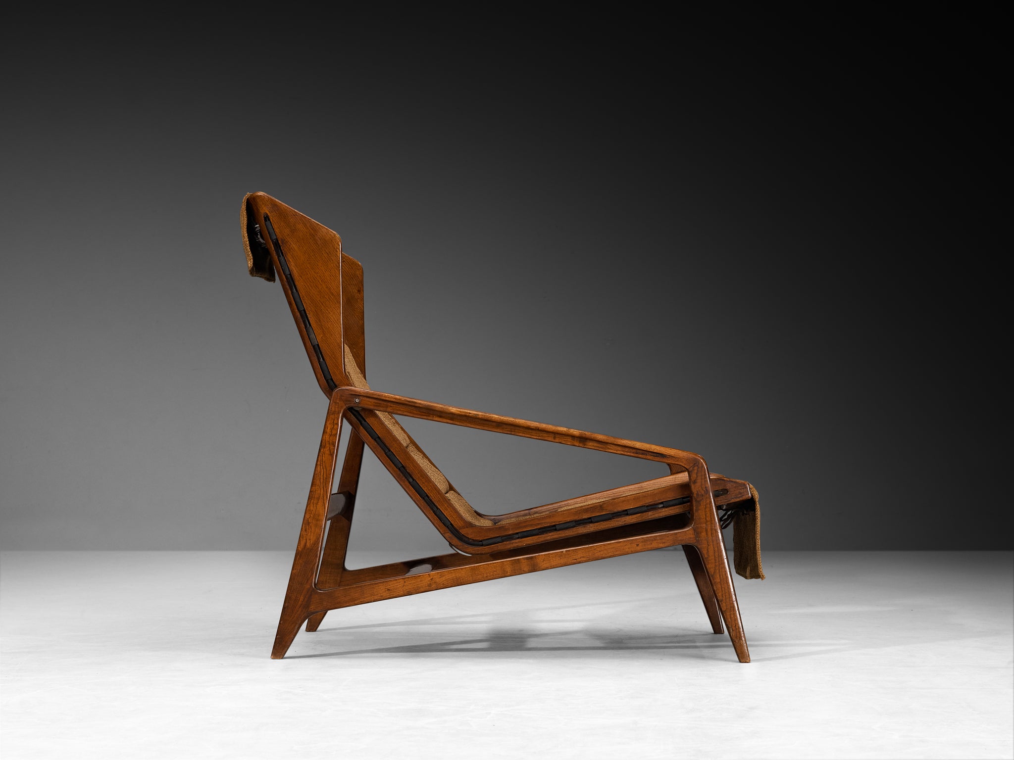 Rare Gio Ponti for Cassina '811' Lounge Chair in Original Upholstery Seating Morentz