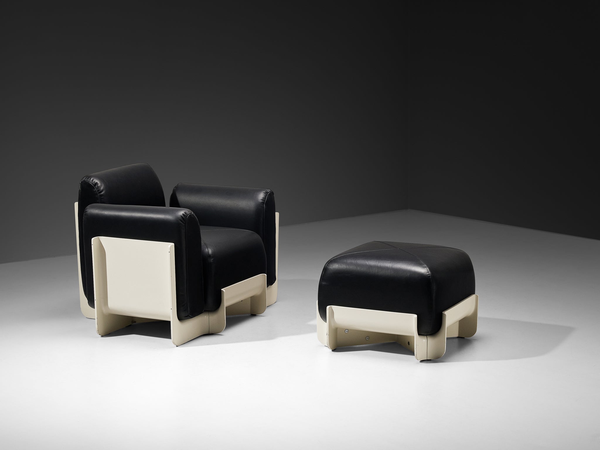 Guarnacci, Padovano & Claudio Vagnoni for 1P 'Duna' Lounge Chair with Ottoman Seating Morentz