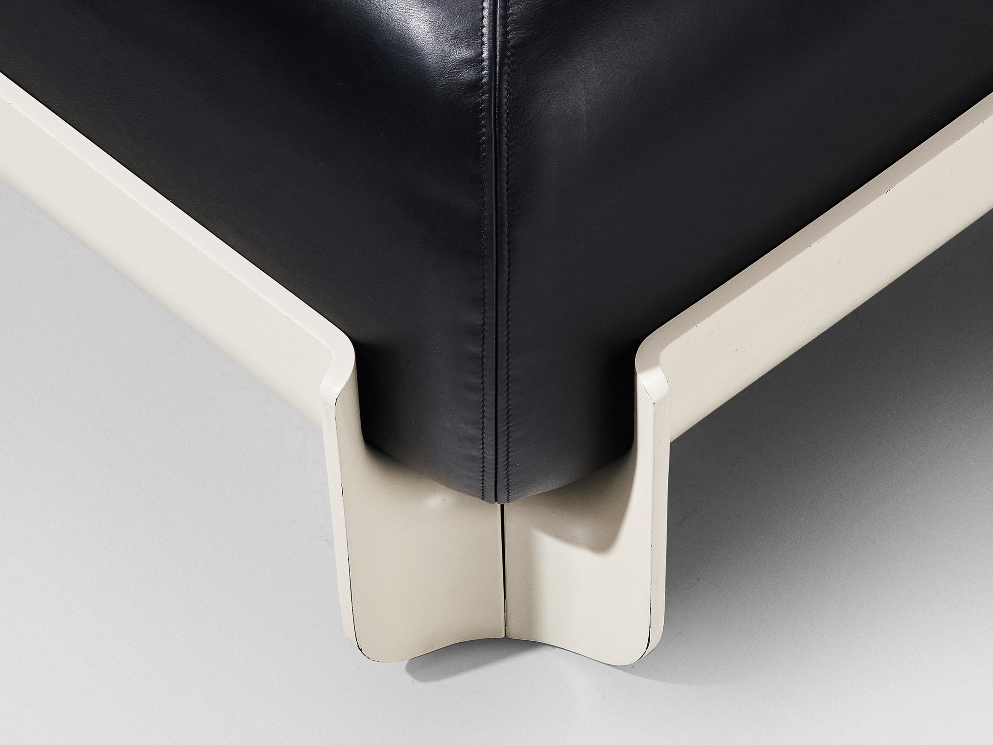 Guarnacci, Padovano & Claudio Vagnoni for 1P 'Duna' Lounge Chair with Ottoman Seating Morentz