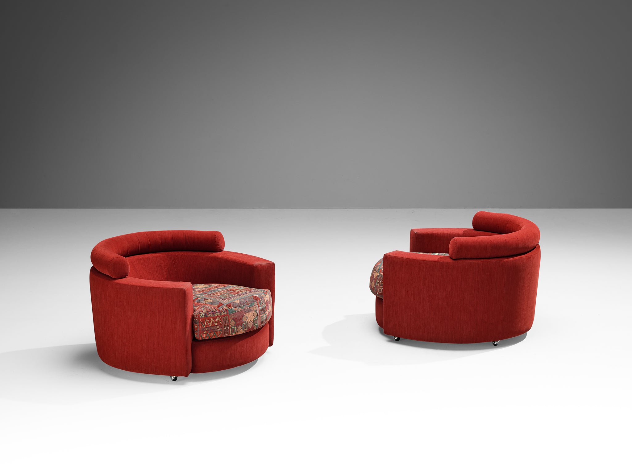 Roche Bobois Pair of Lounge Chairs in Red and Patterned Upholstery Seating Morentz