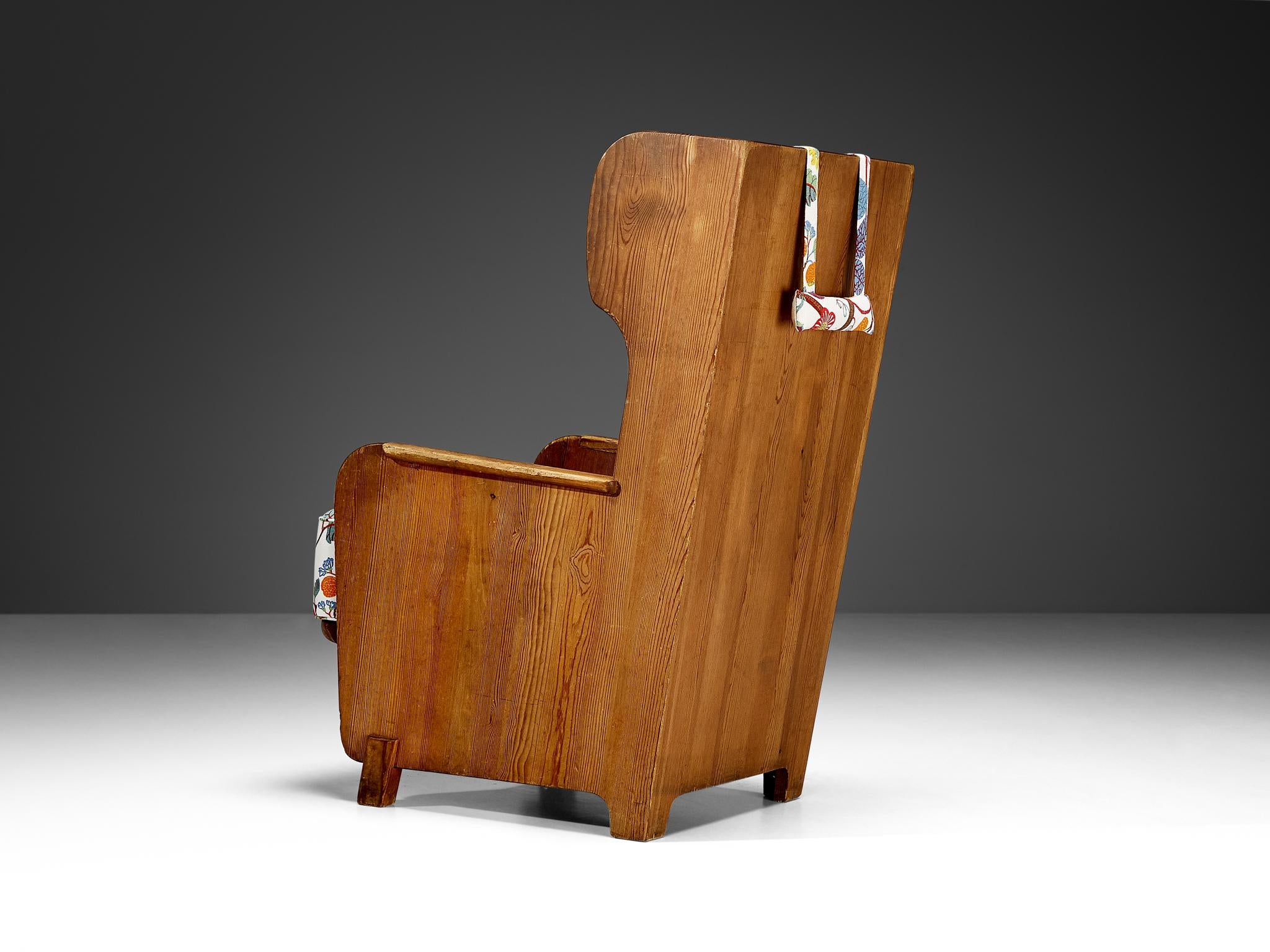 Axel Einar Hjorth 'Lovö' Lounge Chair in Solid Pine