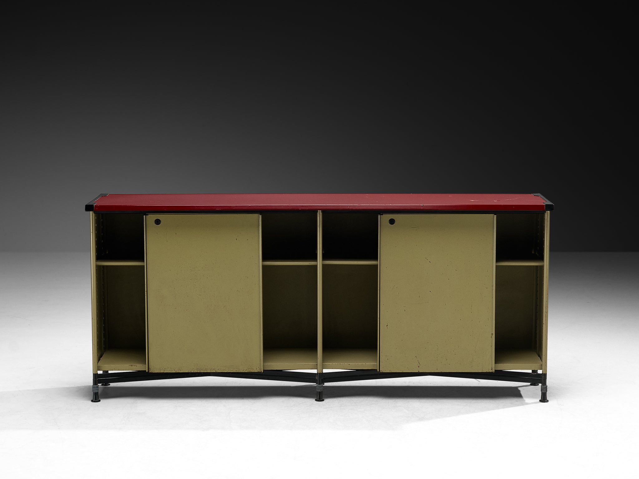 Studio BBPR for Olivetti ‘Spazio’ Sideboard in Green Coated Steel with Red Top Case pieces and storage cabinets Morentz