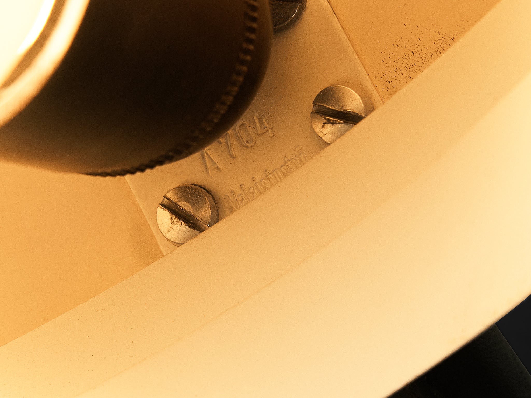 Alvar Aalto for Valaistustyö Ky ‘A704’ Table Lamp in Leather Lighting Morentz