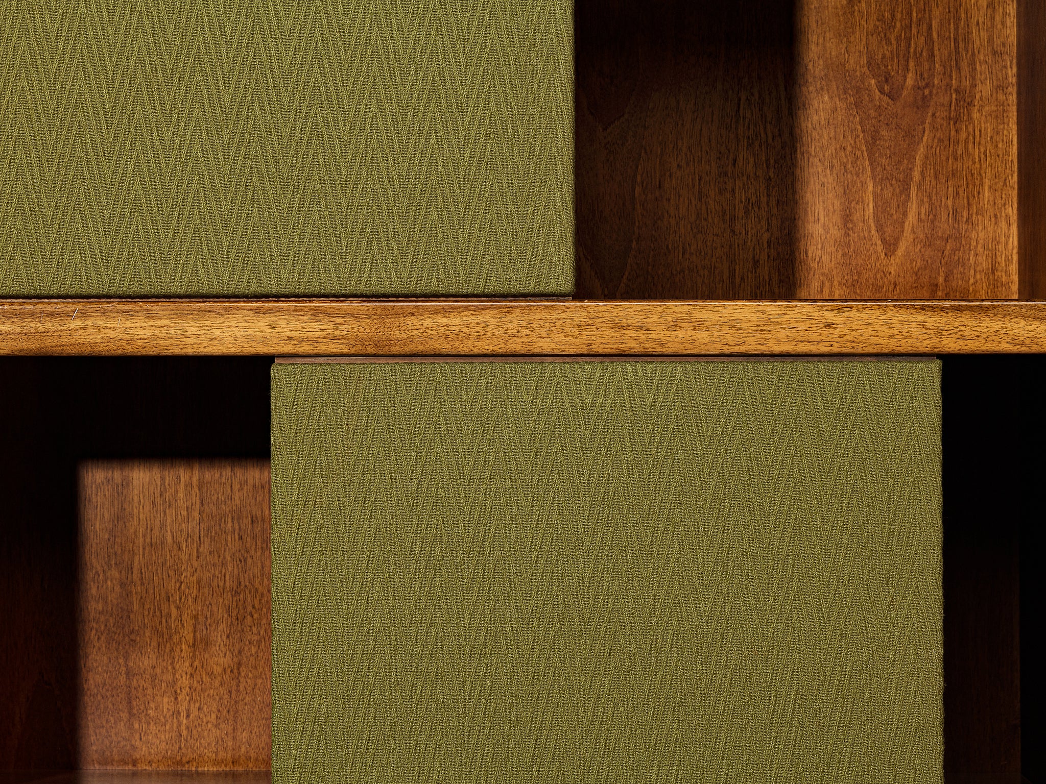 Ilmari Tapiovaara for La Permanente Mobili Cantù Bookcases in Walnut Case pieces and storage cabinets Morentz