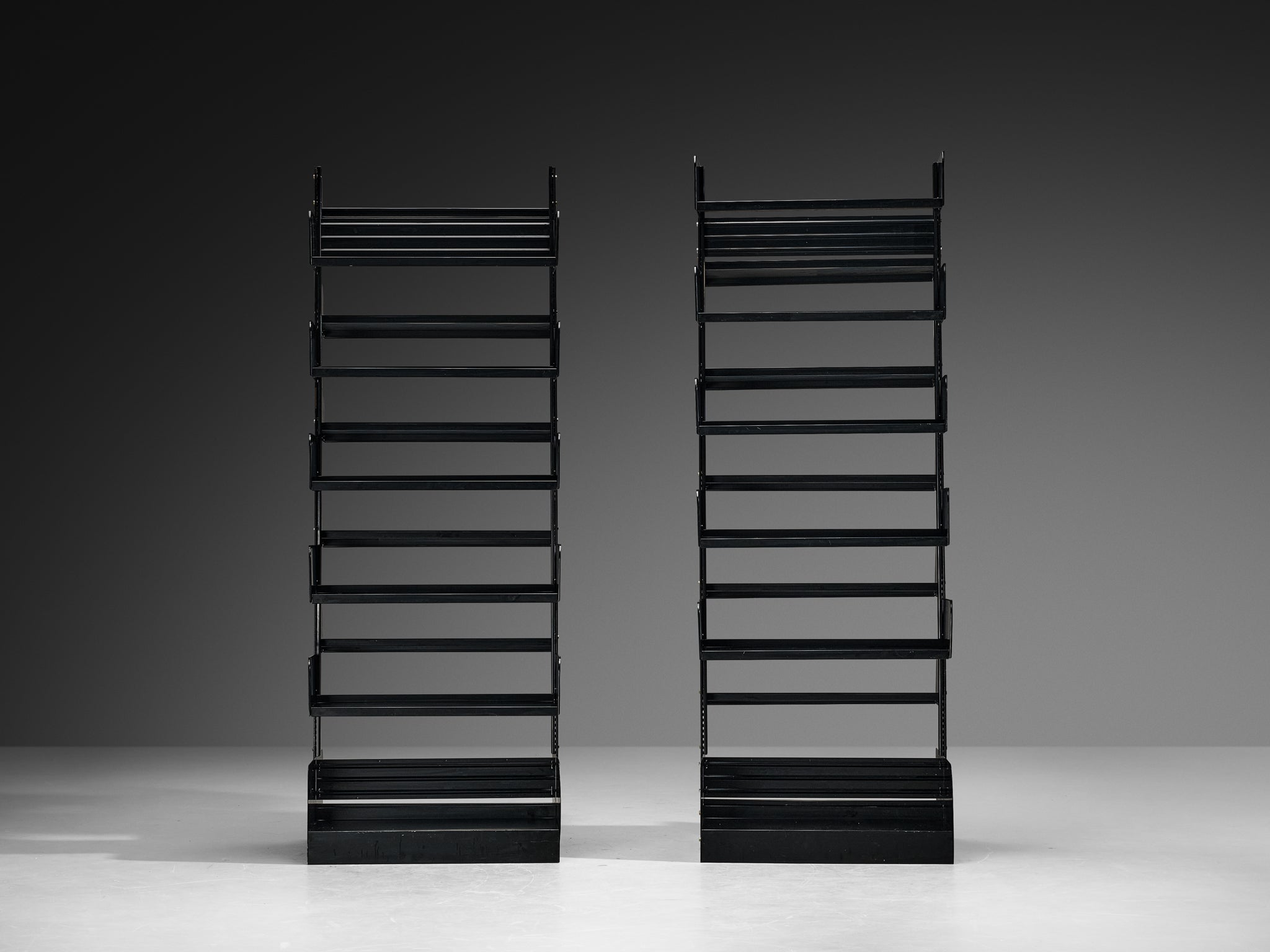 Lips Vago 'Congresso' Bookcases Case pieces and storage cabinets Morentz
