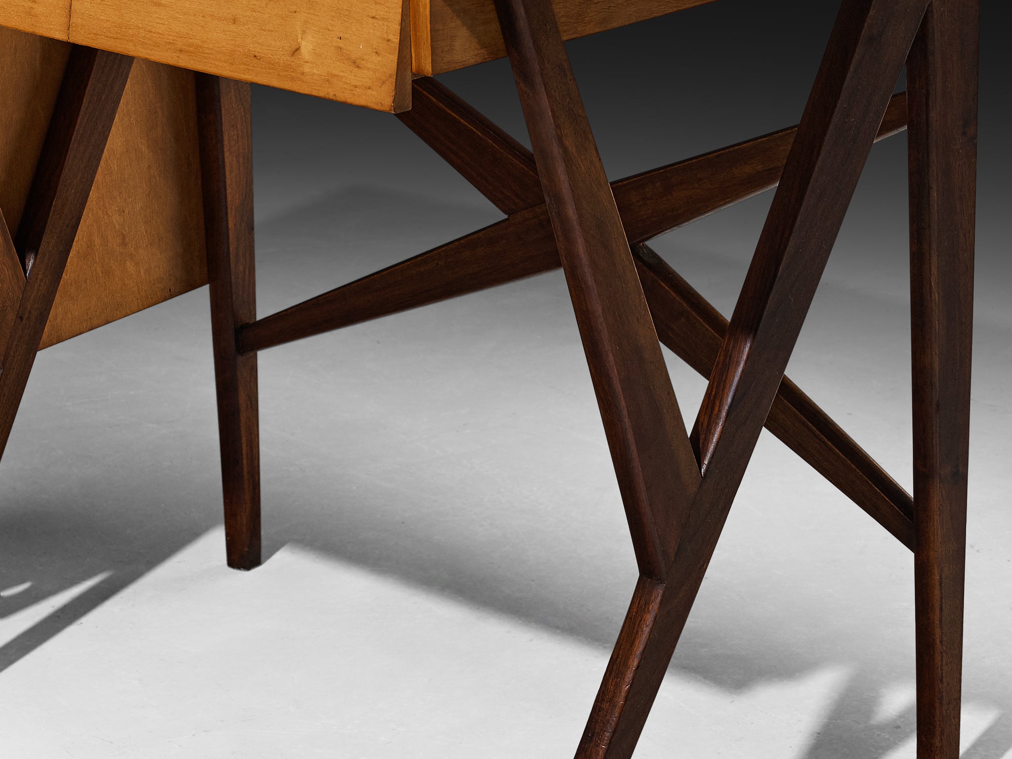 Mid-Century Modern Italian Desk with Return in Mahogany and Maple with Turquoise Top Tables Morentz