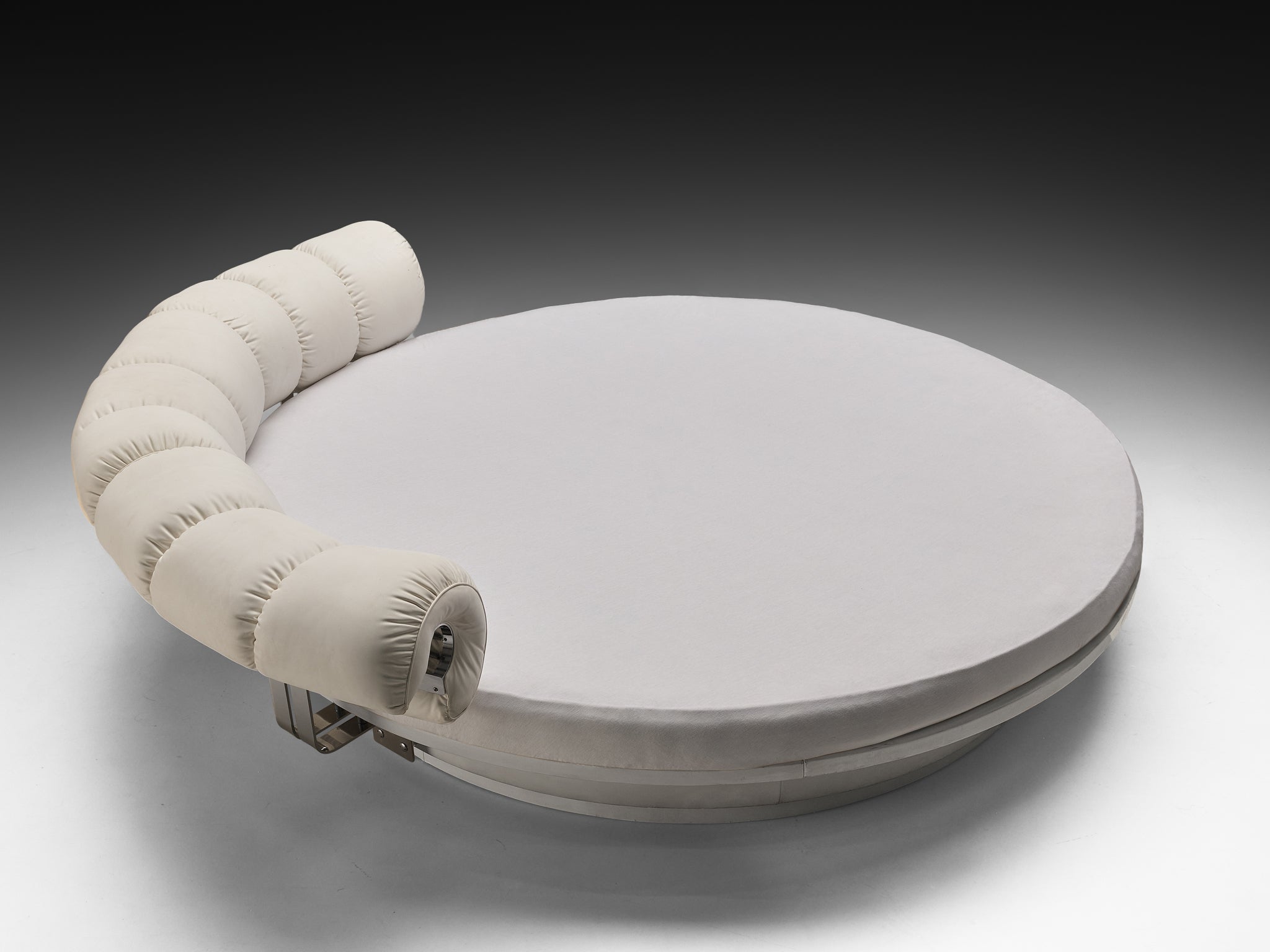 Luigi Massoni for Poltrona Frau 'Lullaby Due' Bed in White Leather