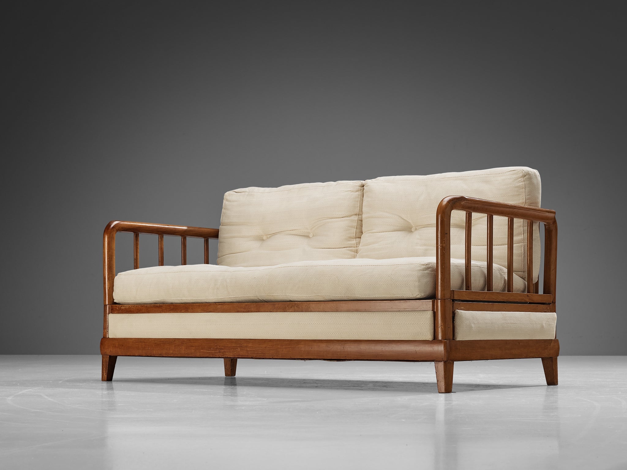 Osvaldo Borsani for Arredamenti Borsani Varedo Daybed in Walnut seating Morentz