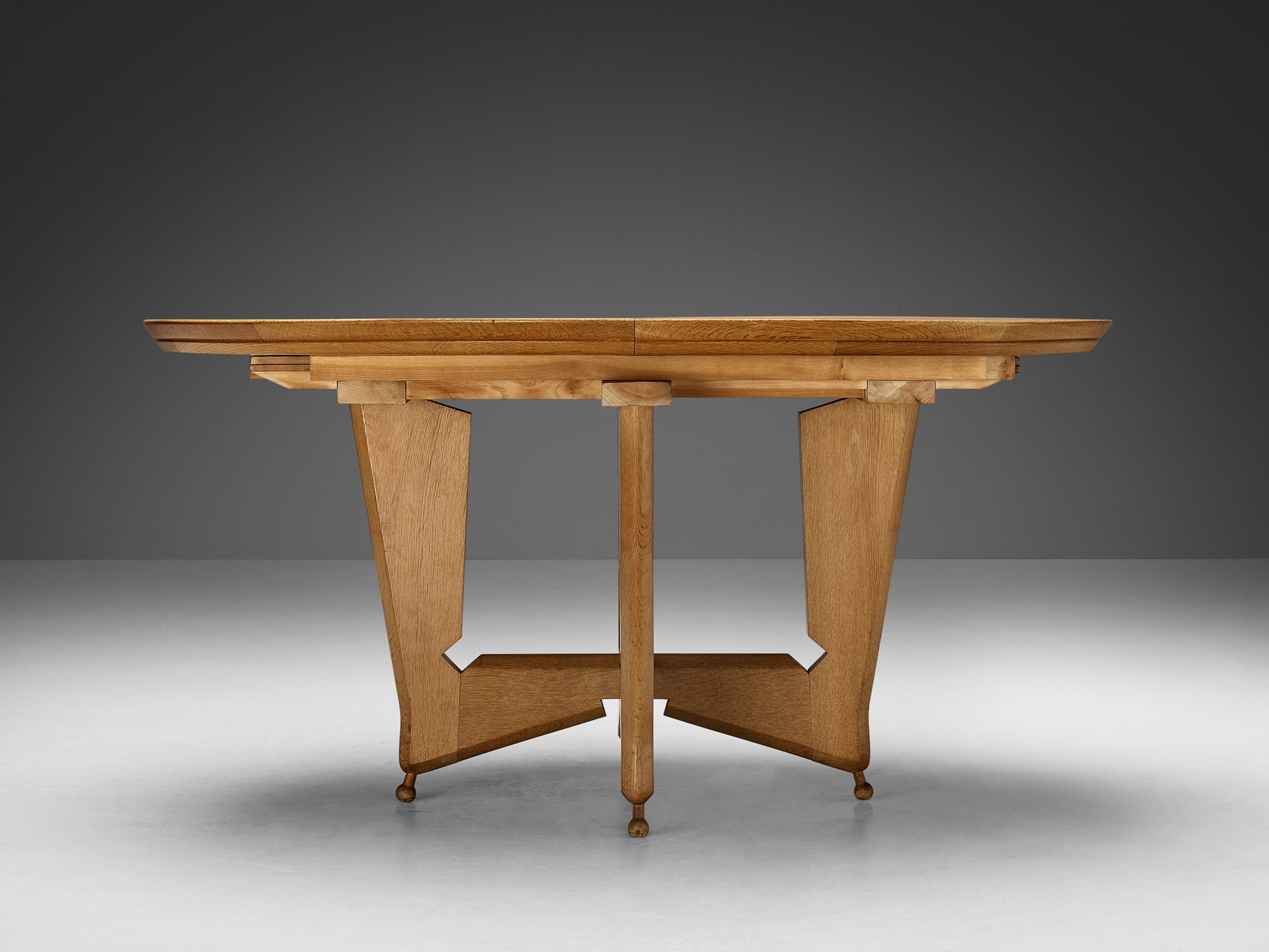 Guillerme & Chambron 'Victorine' Dining Table in Oak tables Morentz