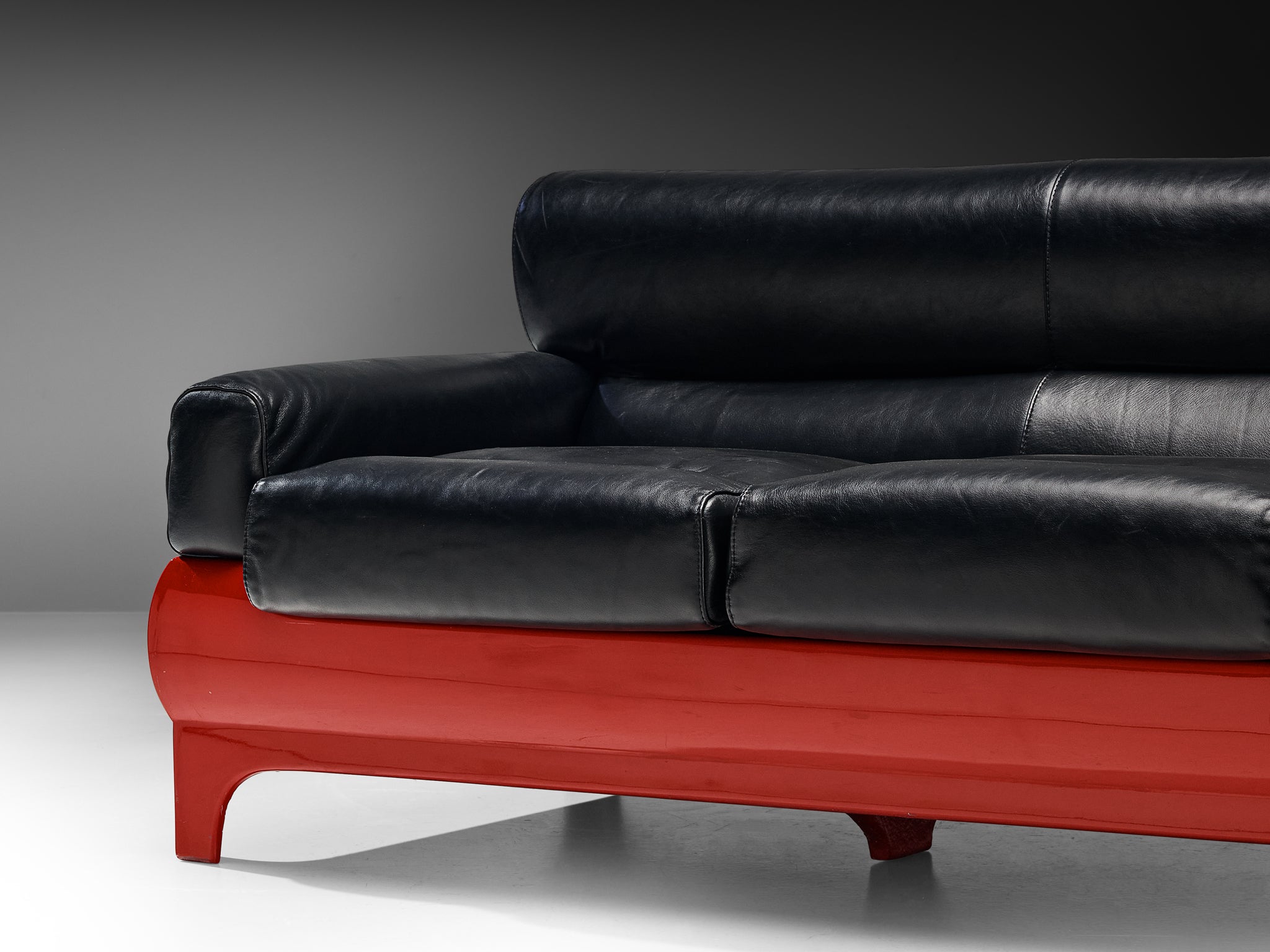 Lemax Italian Sofa in Red Fiberglass and Black Leather Seating Morentz