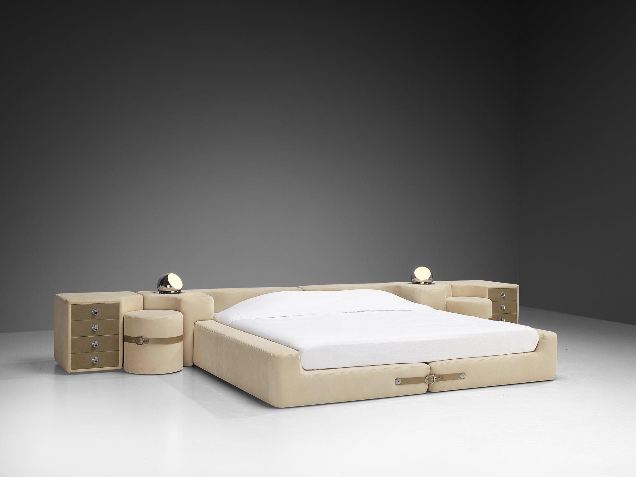 Guido Faleschini for Mariani Pace Collection Bed Set in Off White Nubuck Leather More Furniture and Collectibles Morentz