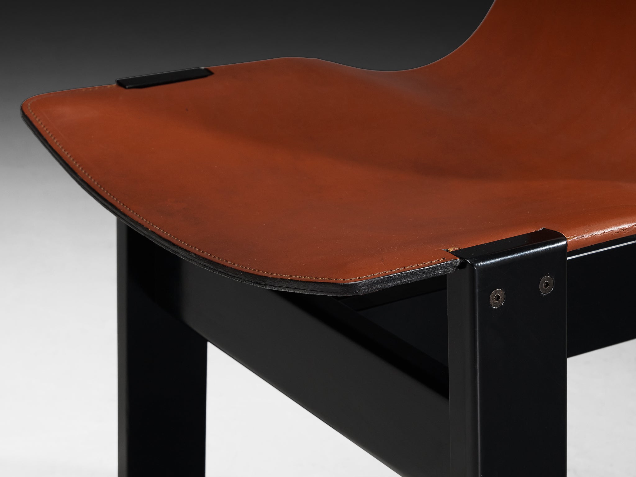 Angelo Mangiarotti for Skipper Pair of 'Tre 3' Dining Chairs in Leather Seating Morentz