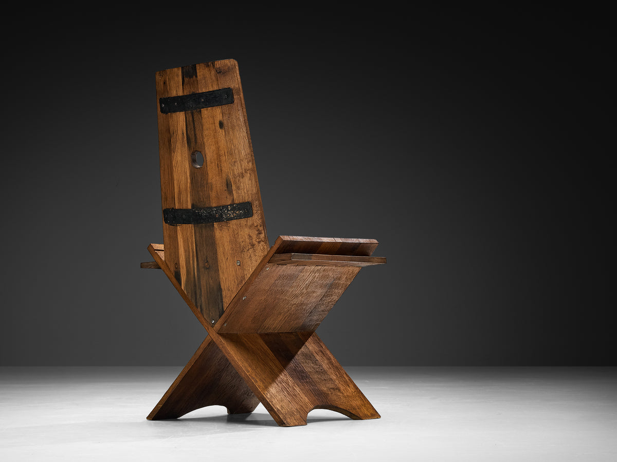Sculptural Dining Chair in Oak with Iron Accents Seating Morentz