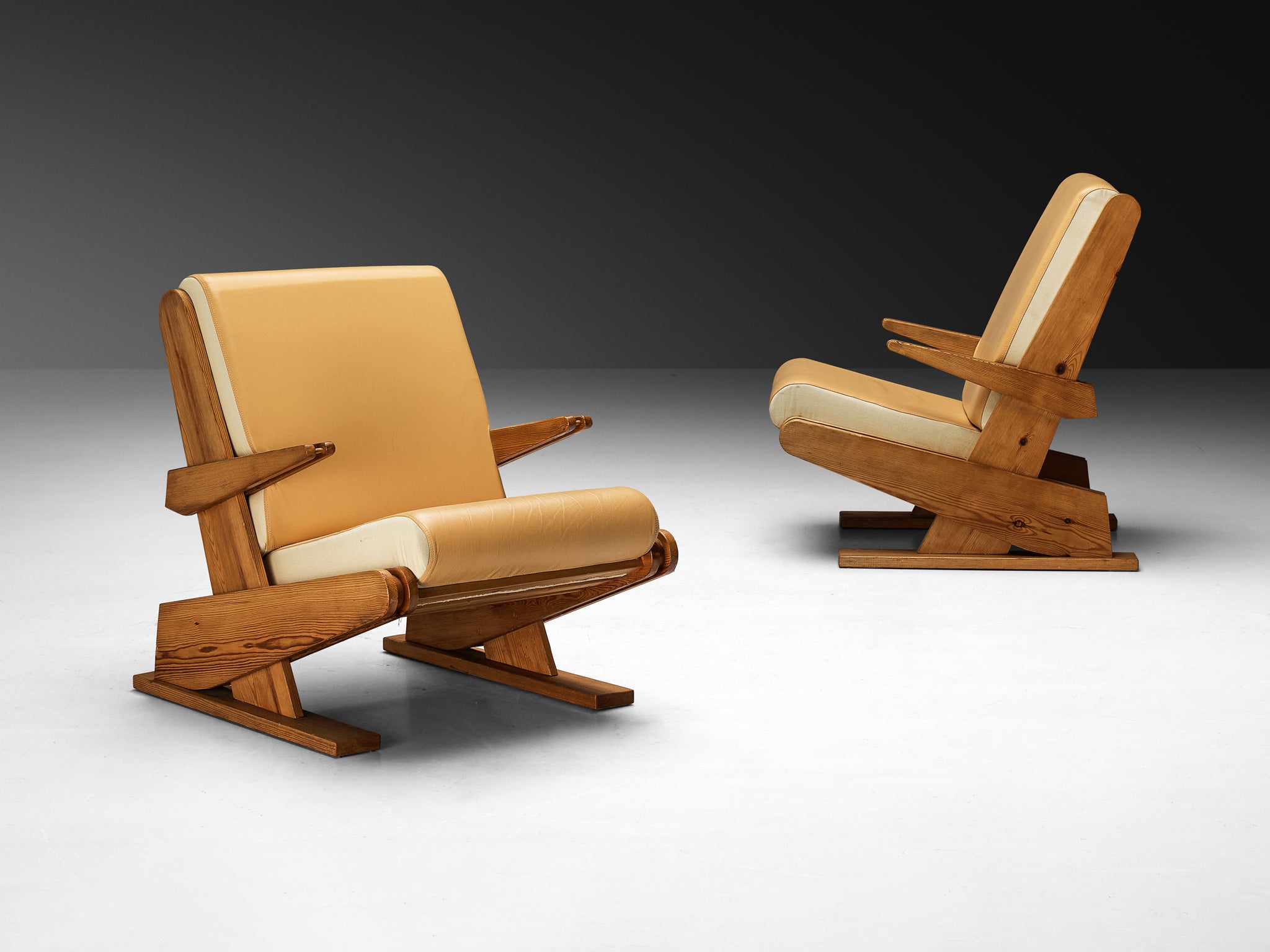 Brutalist Lounge Chair in Beige Camel Upholstery and Pine Seating Morentz