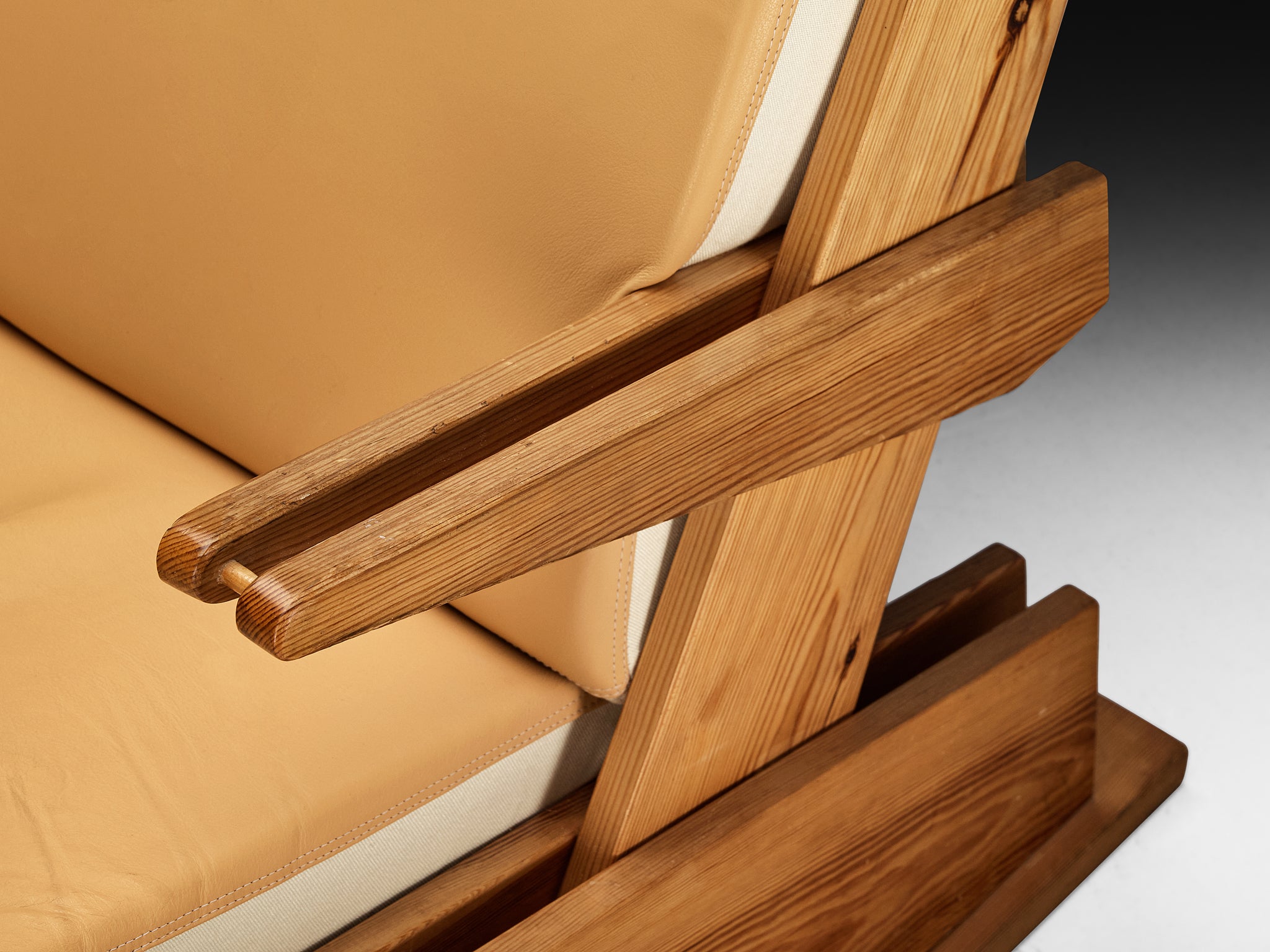 Brutalist Lounge Chair in Beige Camel Upholstery and Pine Seating Morentz