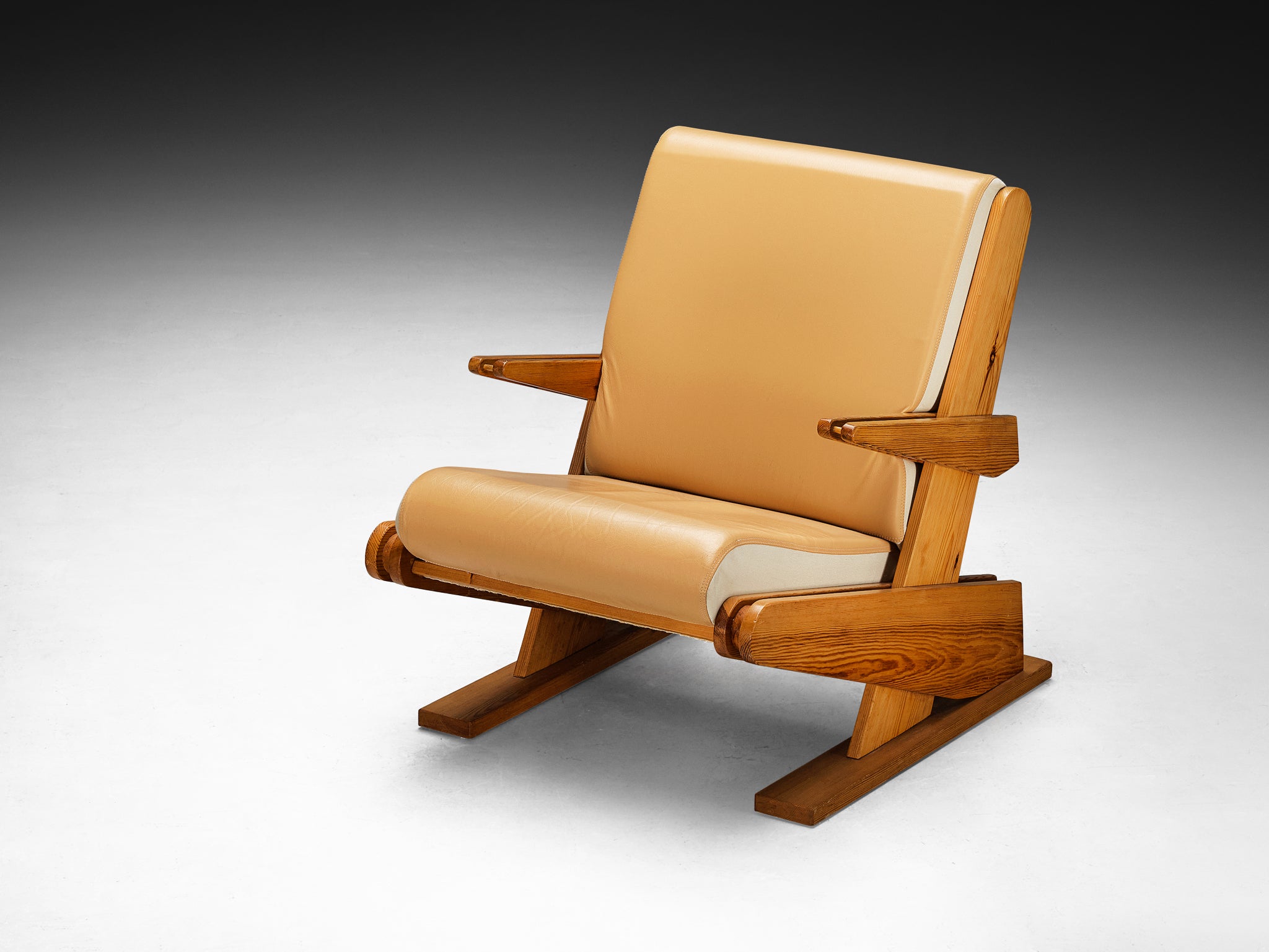 Brutalist Lounge Chair in Beige Camel Upholstery and Pine Seating Morentz