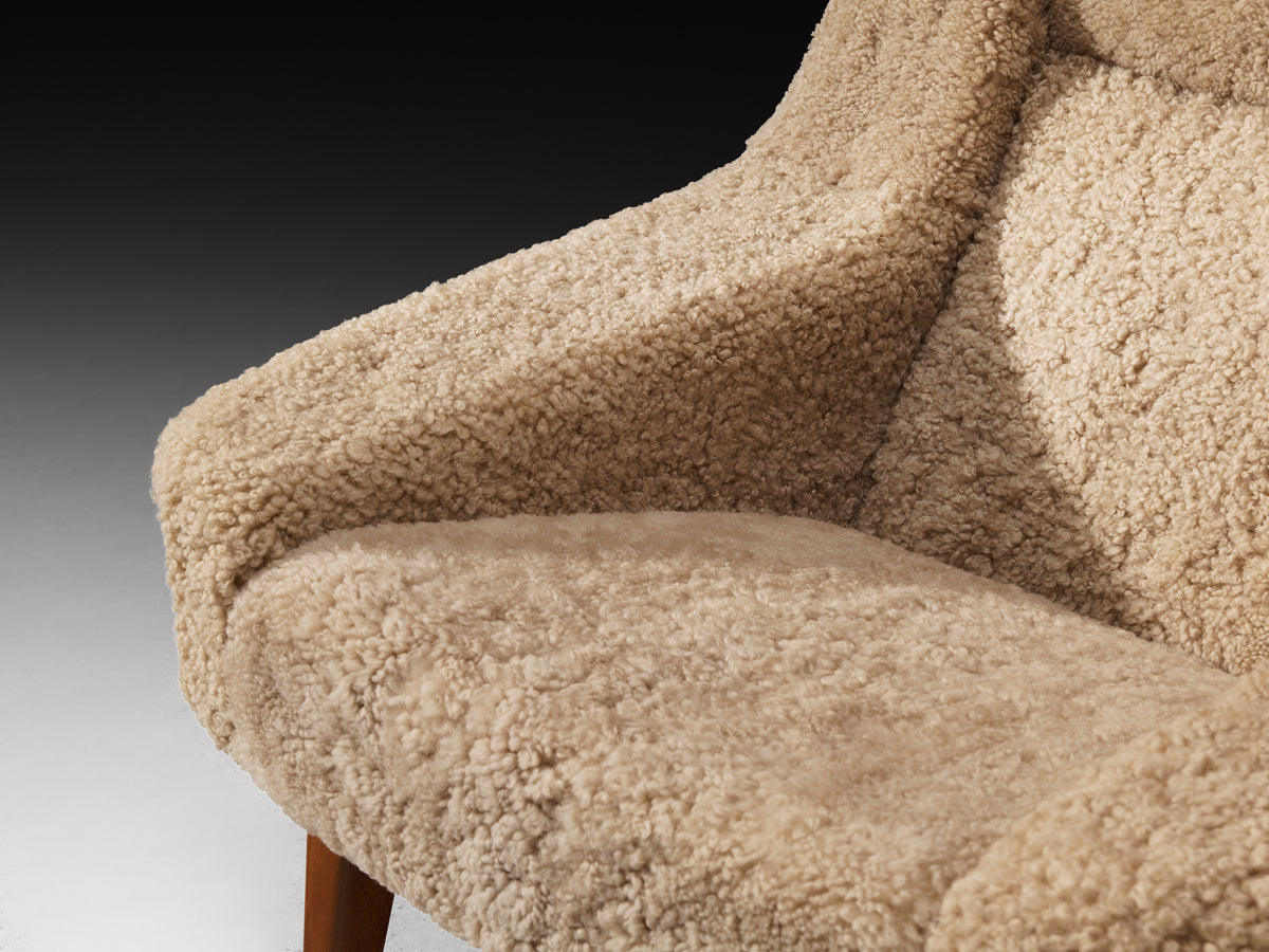Folke Ohlsson for Fritz Hansen Lounge Chair in Sheepskin Seating Morentz