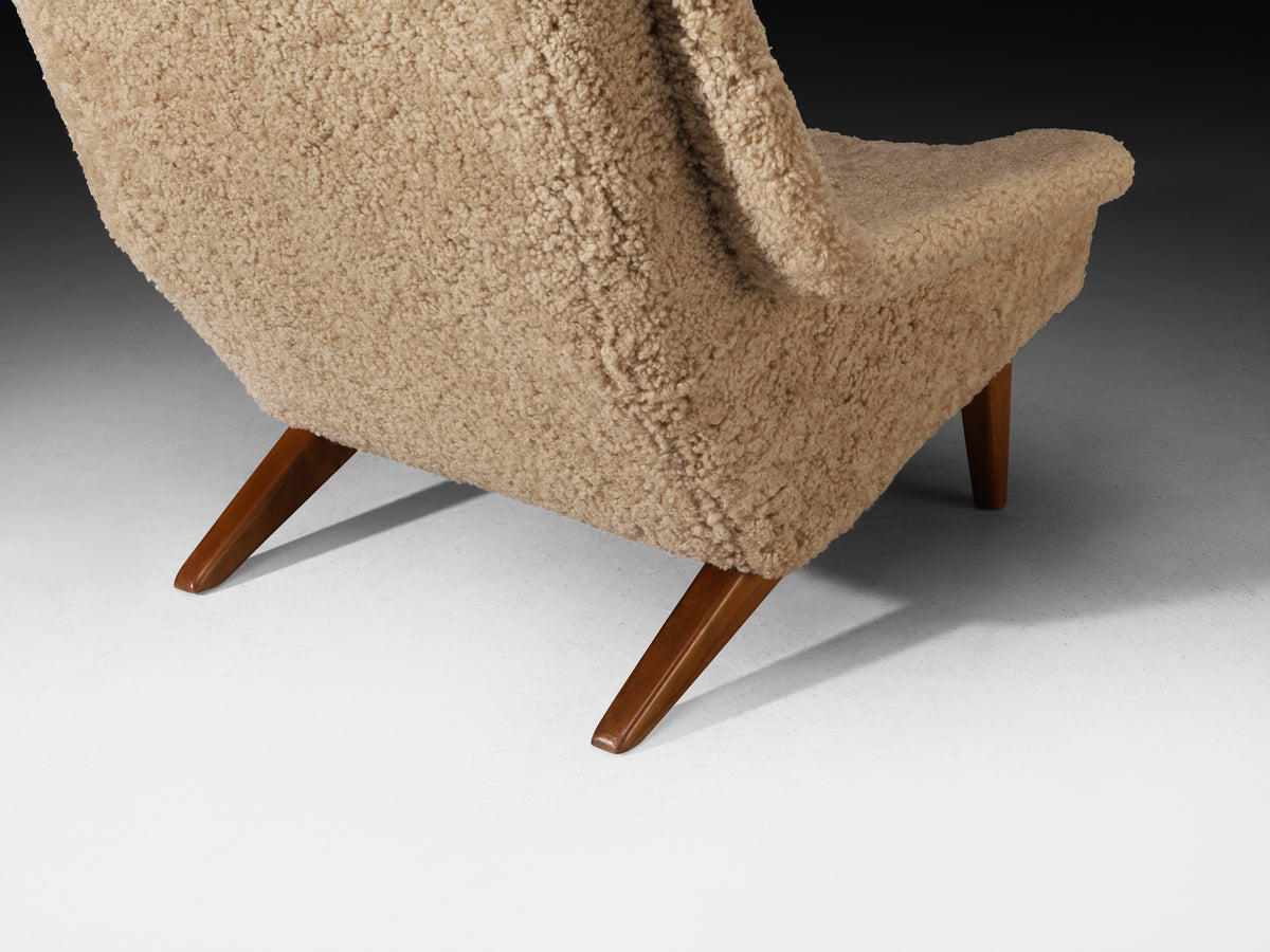 Folke Ohlsson for Fritz Hansen Lounge Chair in Sheepskin Seating Morentz