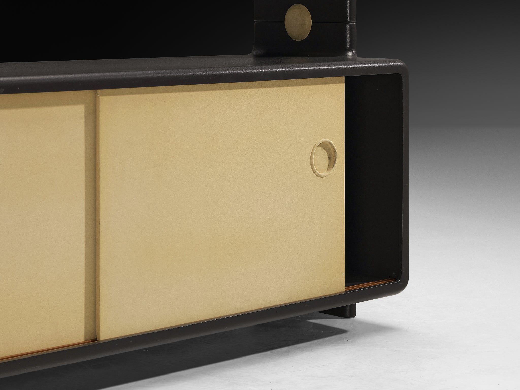 Ernest Igl for Wilhelm Werndl Shelving Cabinet in Black and Beige Polyurethane Case pieces and storage cabinets Morentz