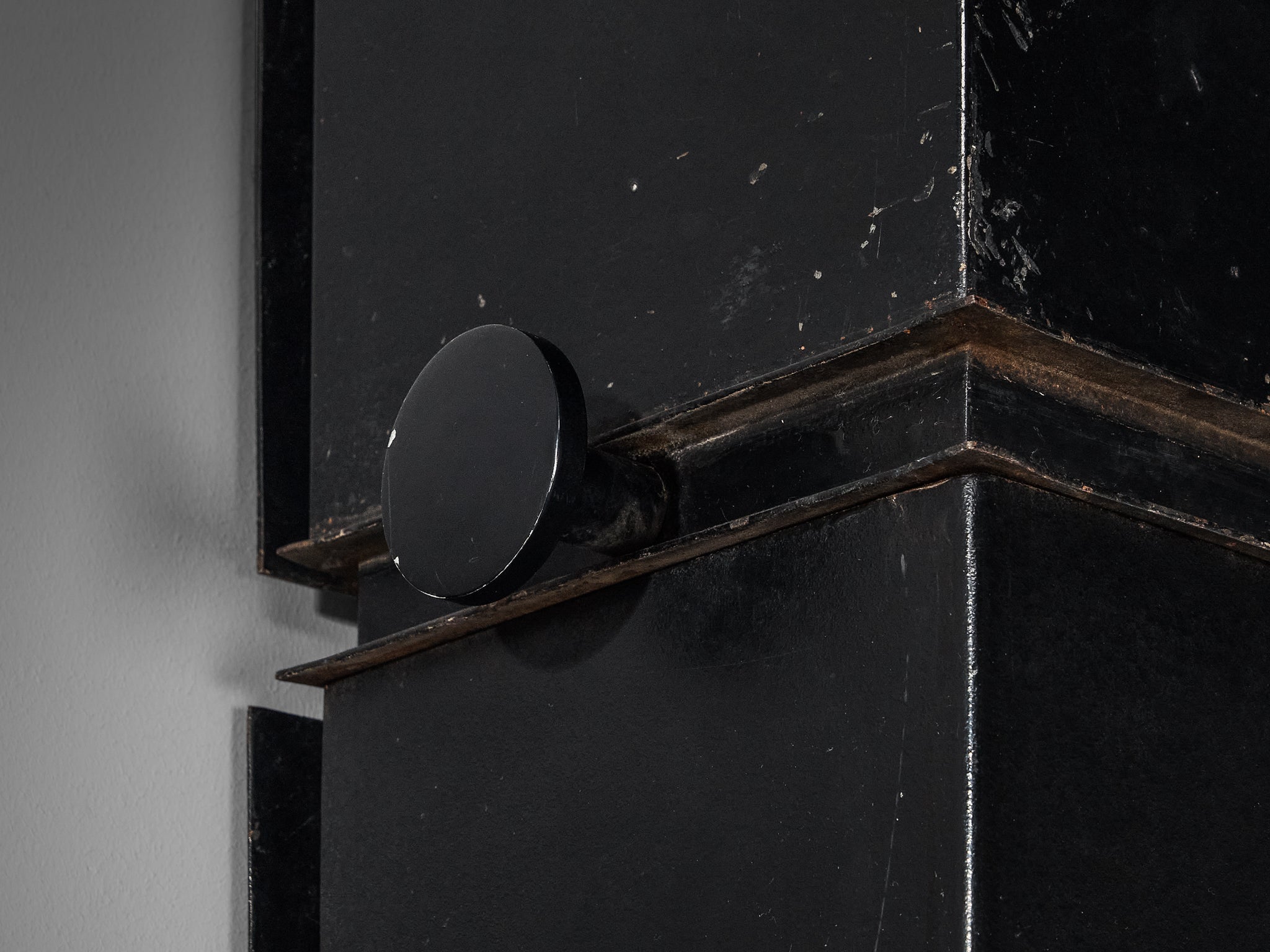 MBM Arquitectes (Martorell, Bohigas, Mackay) Fireplace in Iron uncategorized Morentz