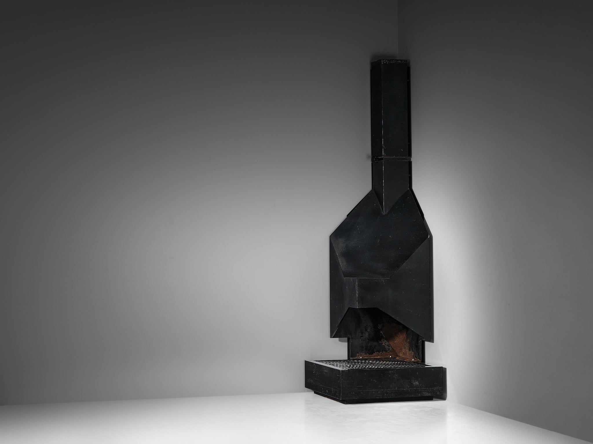 MBM Arquitectes (Martorell, Bohigas, Mackay) Fireplace in Iron Building and Garden Elements Morentz