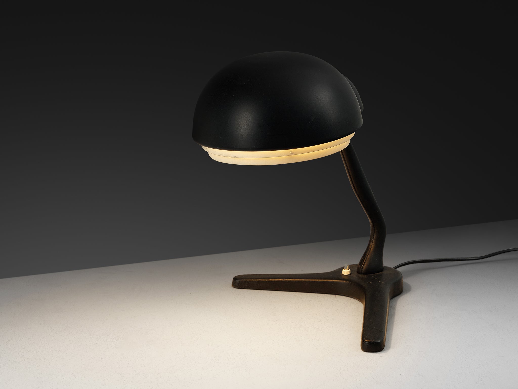 Alvar Aalto for Valaistustyö Ky ‘A704’ Table Lamp in Leather