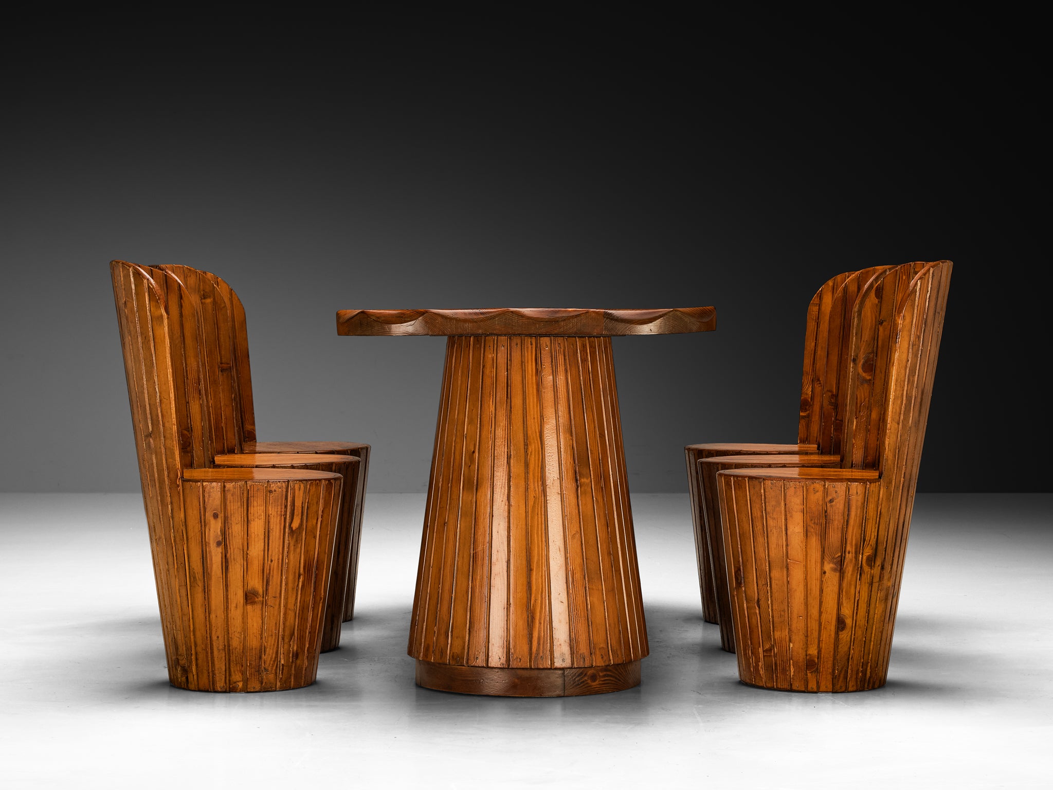 Italian Naturalistic Dining Set With Six Chairs and Table in Pine Tables Morentz