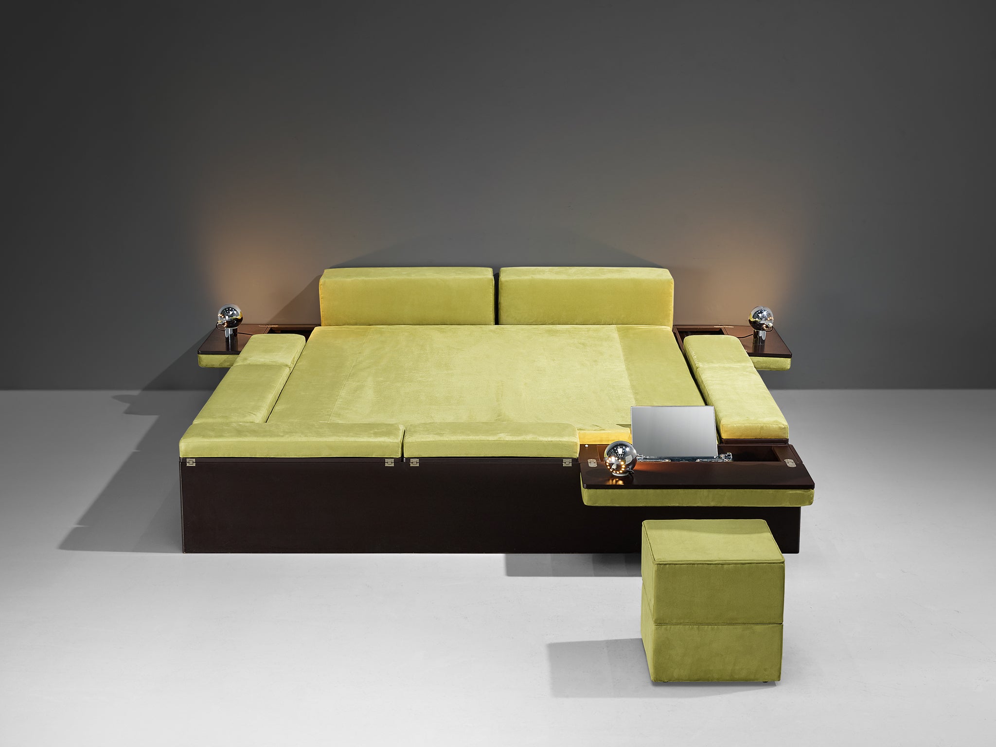 Vittorio Rossi and Luciano Bertoncini for Cjfra 'Zattera' Bed in Green Fabric More Furniture and Collectibles Morentz