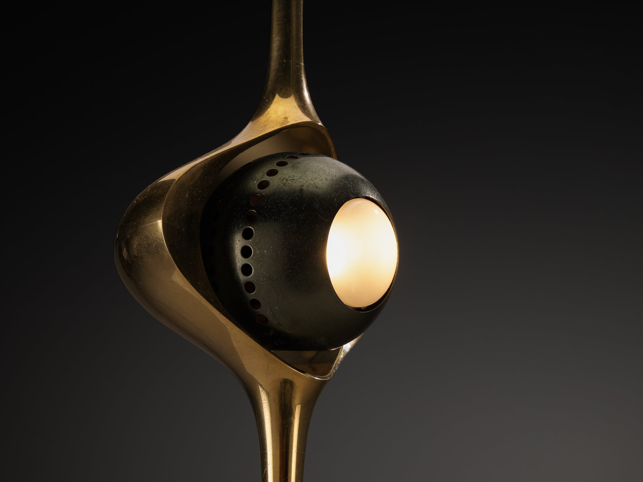 Angelo Lelii for Arredoluce ‘Cobra’ Table Lamps in Brass Lighting Morentz