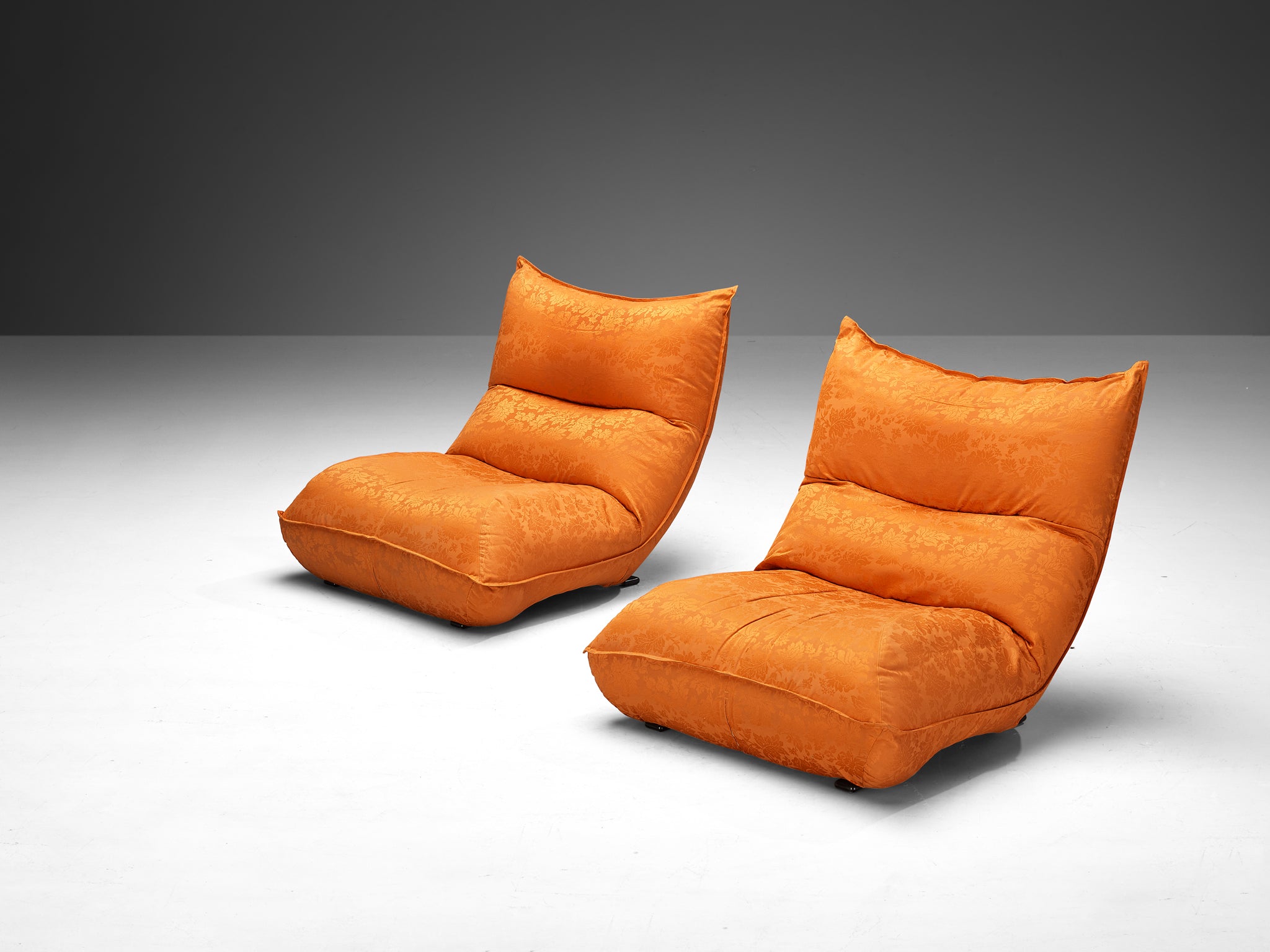 Vittorio Varo for Plan 'Zinzolo' Lounge Chairs in Orange Upholstery