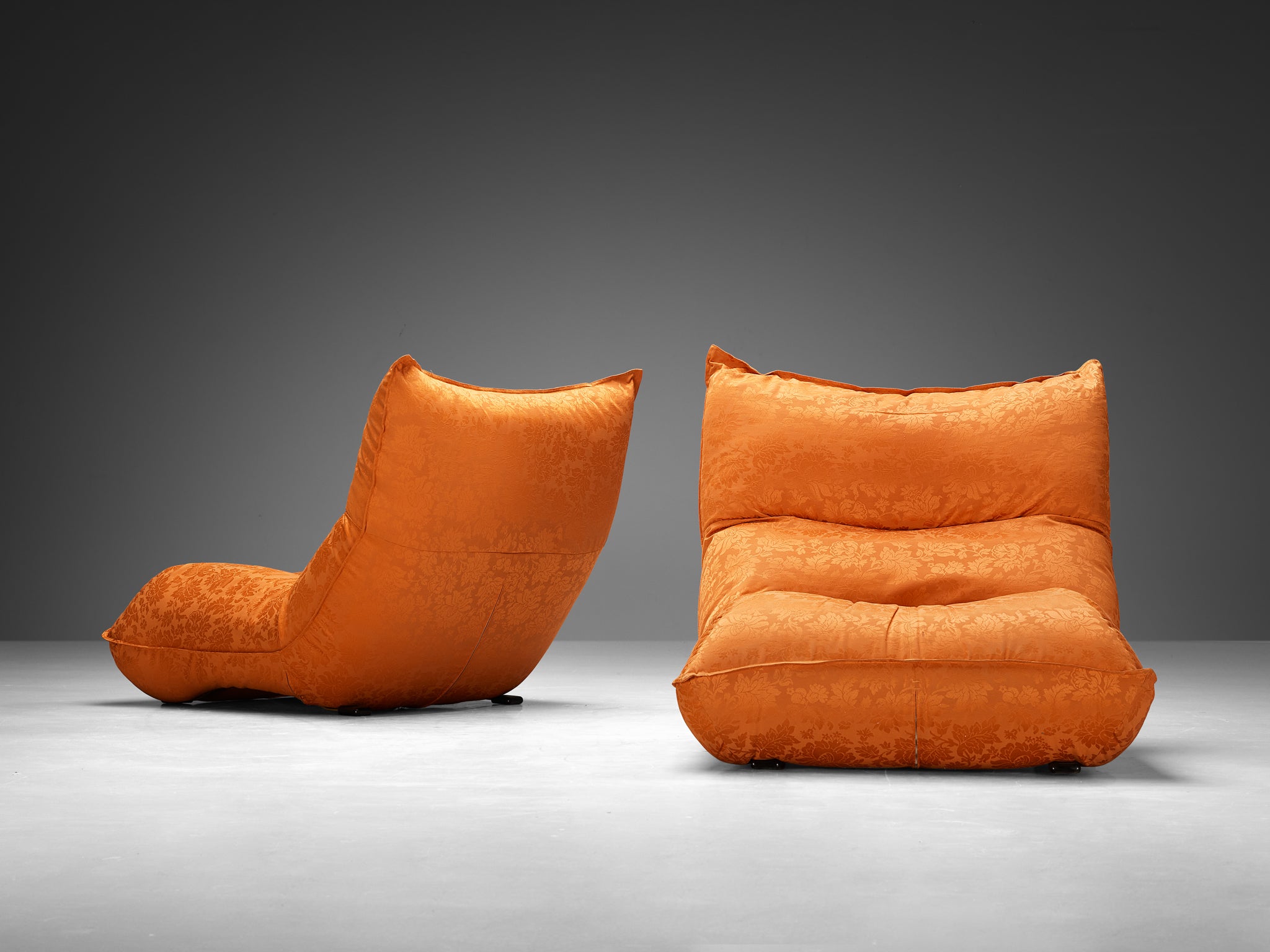 Vittorio Varo for Plan 'Zinzolo' Lounge Chairs in Orange Upholstery