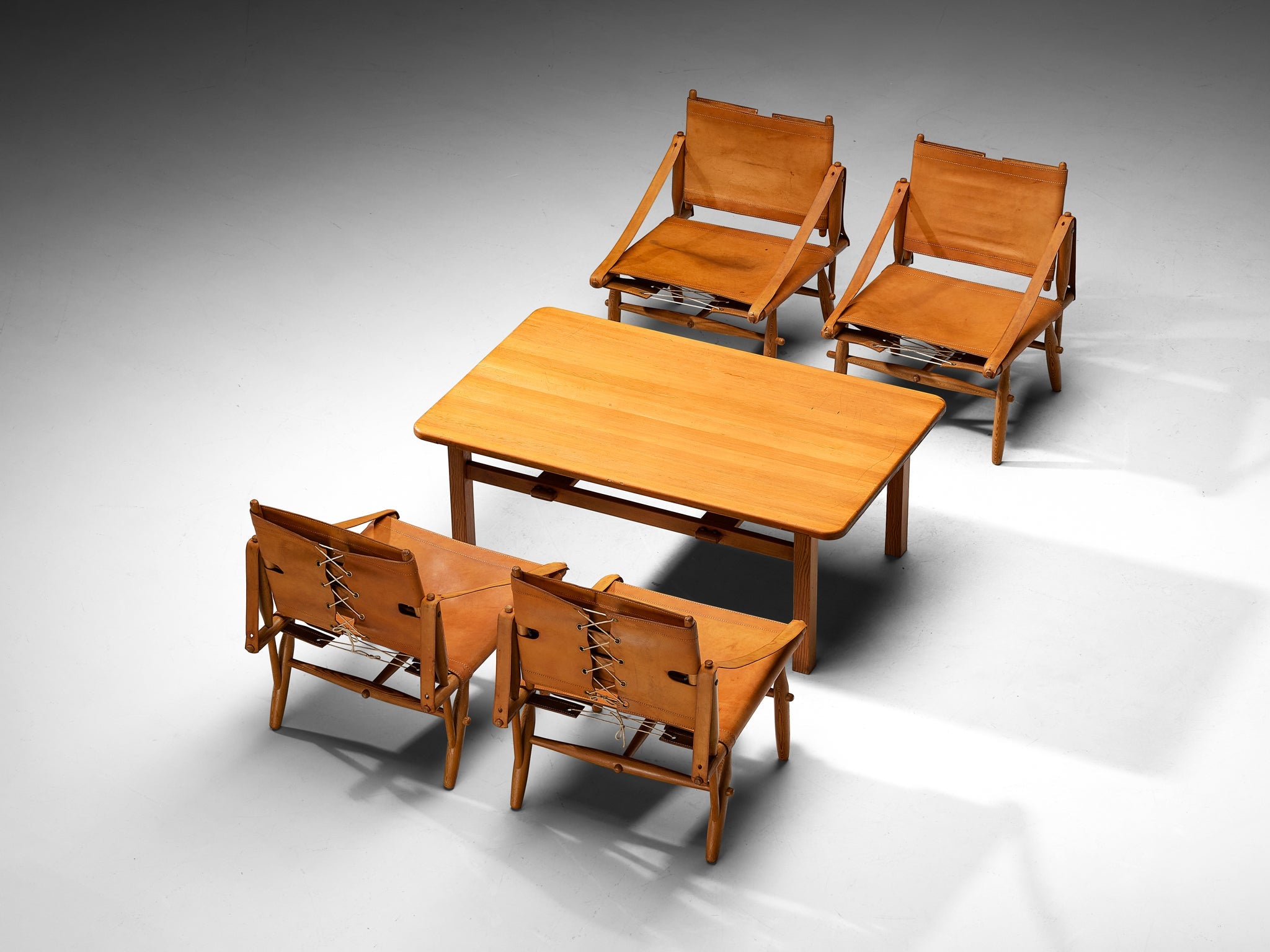 Rare Ilmari Tapiovaara for Lukkiseppo Four 'Chaco' Lounge Chairs with Table seating Morentz