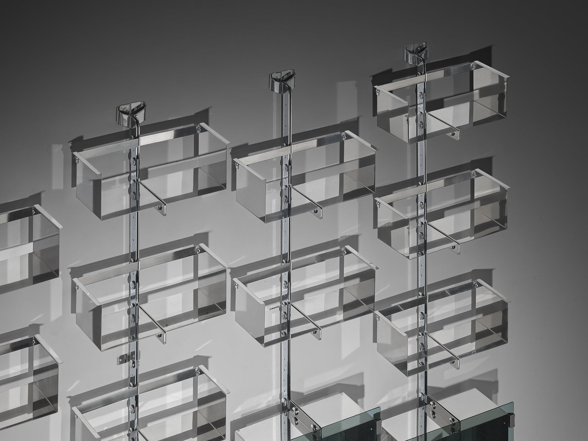 Vittorio Introini for Proposals 'P700' Modular Wall Bookcase in Metal Case pieces and storage cabinets Morentz