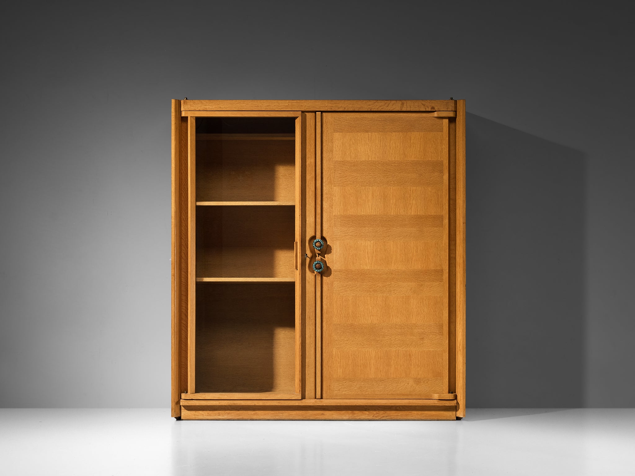 Guillerme & Chambron Highboard in Oak Glass and Ceramic Handles