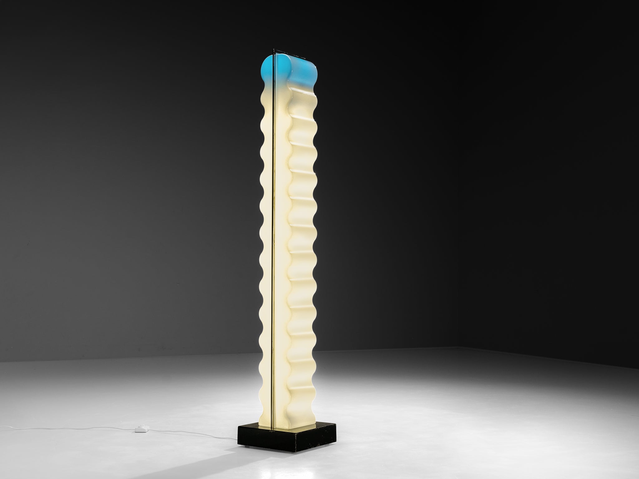 Ettore Sottsass for Design Centre/Poltronova 'Cometa' Floor Lamp in Perspex Lighting Morentz