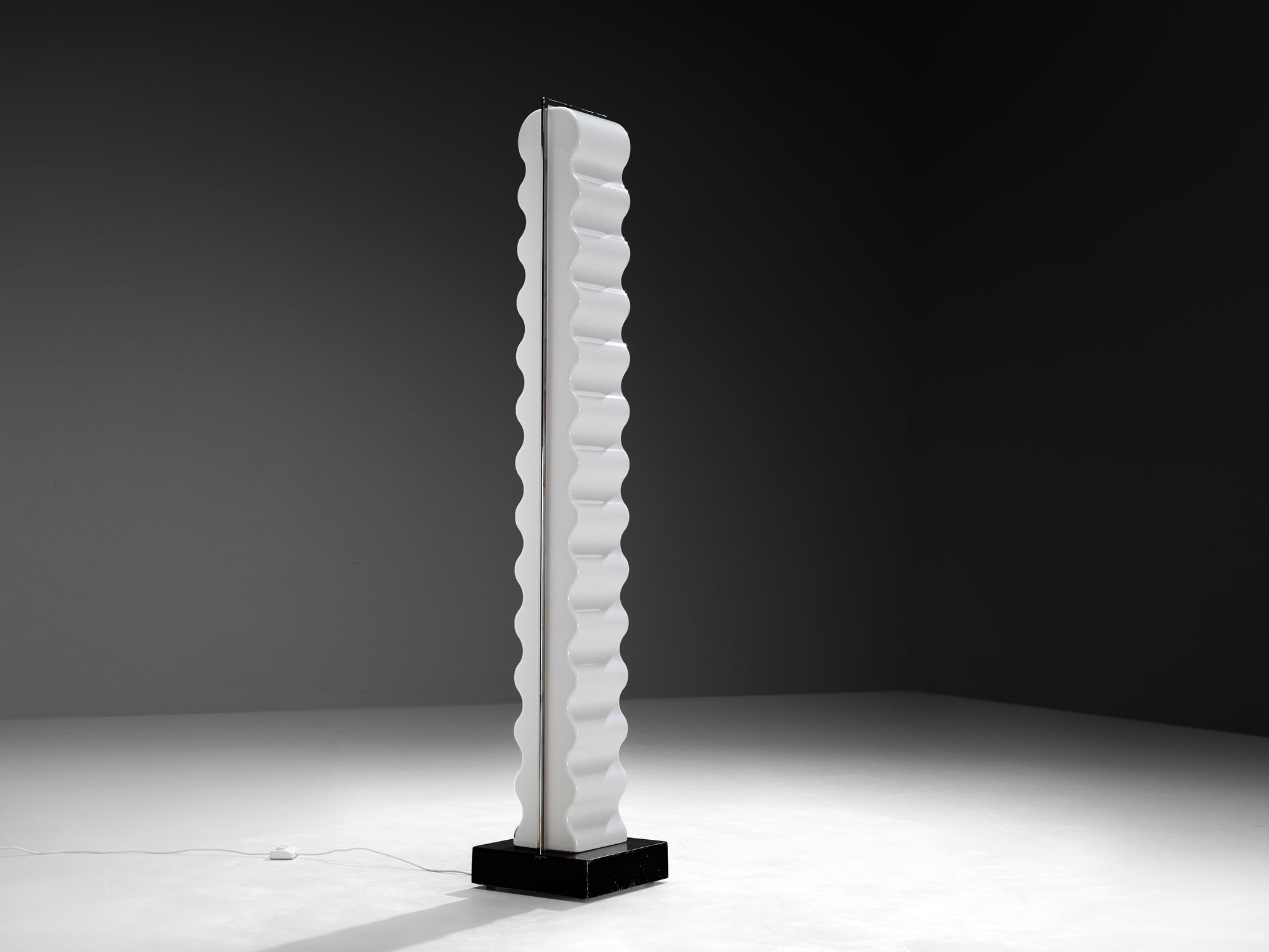 Ettore Sottsass for Design Centre/Poltronova 'Cometa' Floor Lamp in Perspex Lighting Morentz