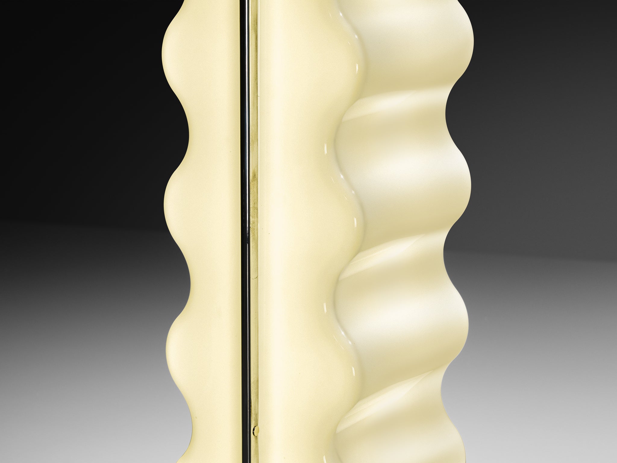 Ettore Sottsass for Design Centre/Poltronova 'Cometa' Floor Lamp in Perspex Lighting Morentz