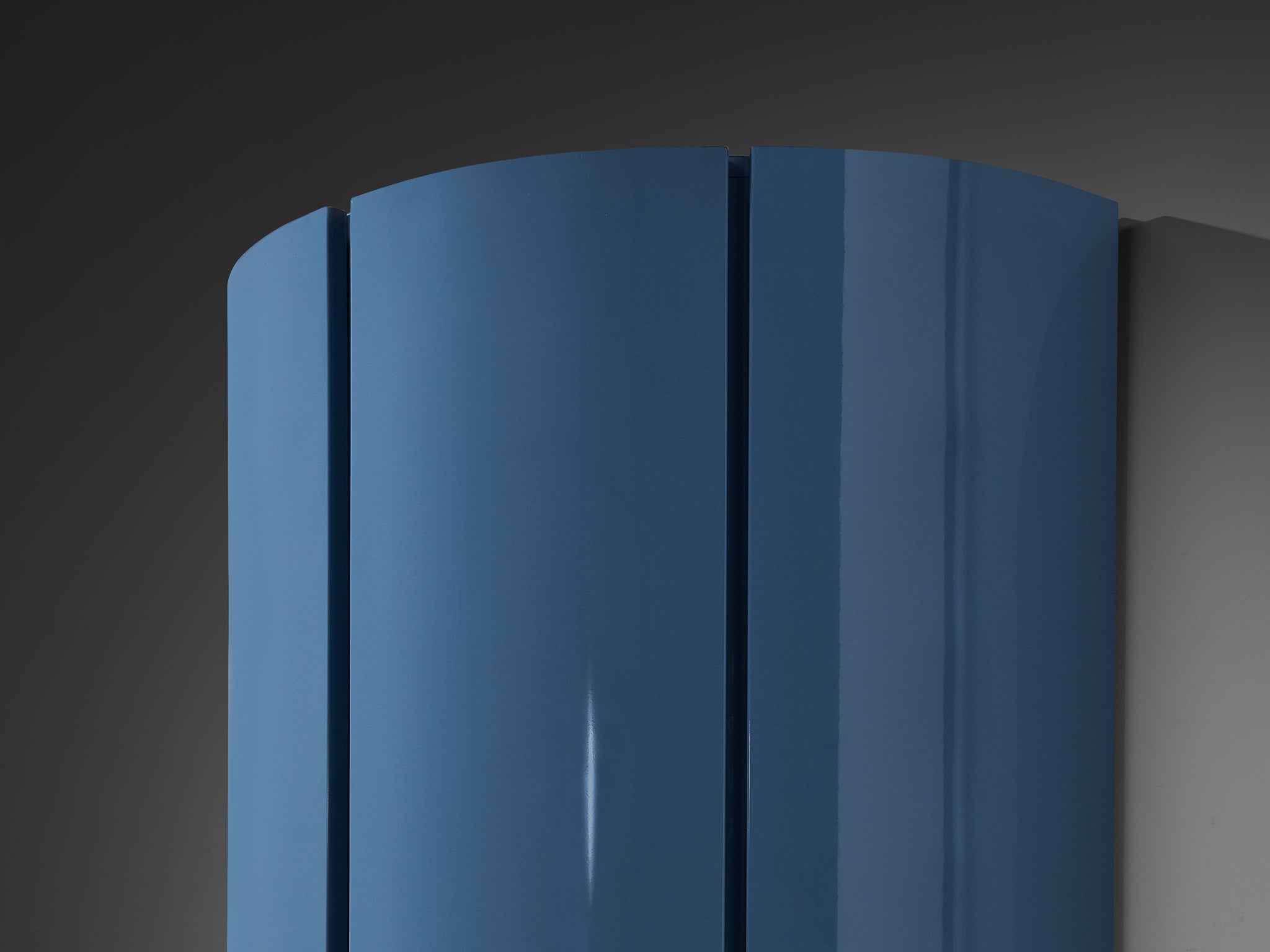 Ambrogio Tresoldi e Alberto Salvati Wardrobe Cabinet Purple Blue Lacquered Wood Case pieces and storage cabinets Morentz