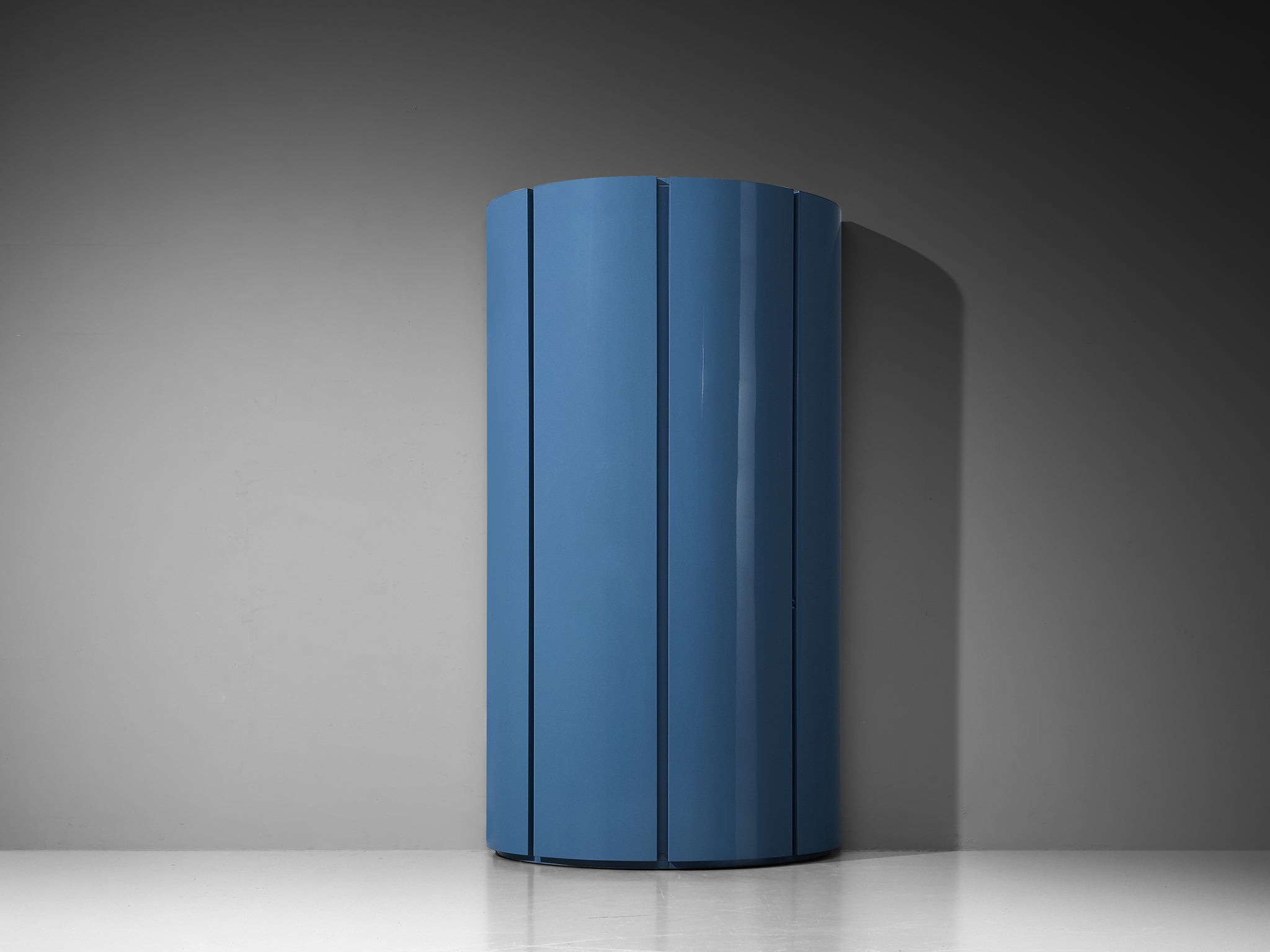 Ambrogio Tresoldi e Alberto Salvati Wardrobe Cabinet Purple Blue Lacquered Wood Case pieces and storage cabinets Morentz