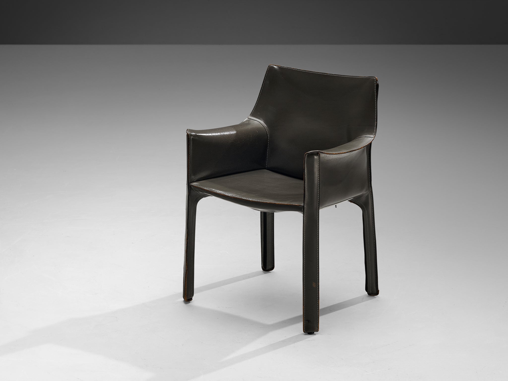 Mario Bellini for Cassina CAB 413 Set of Six Dining Chairs in Grey Leather Seating Morentz