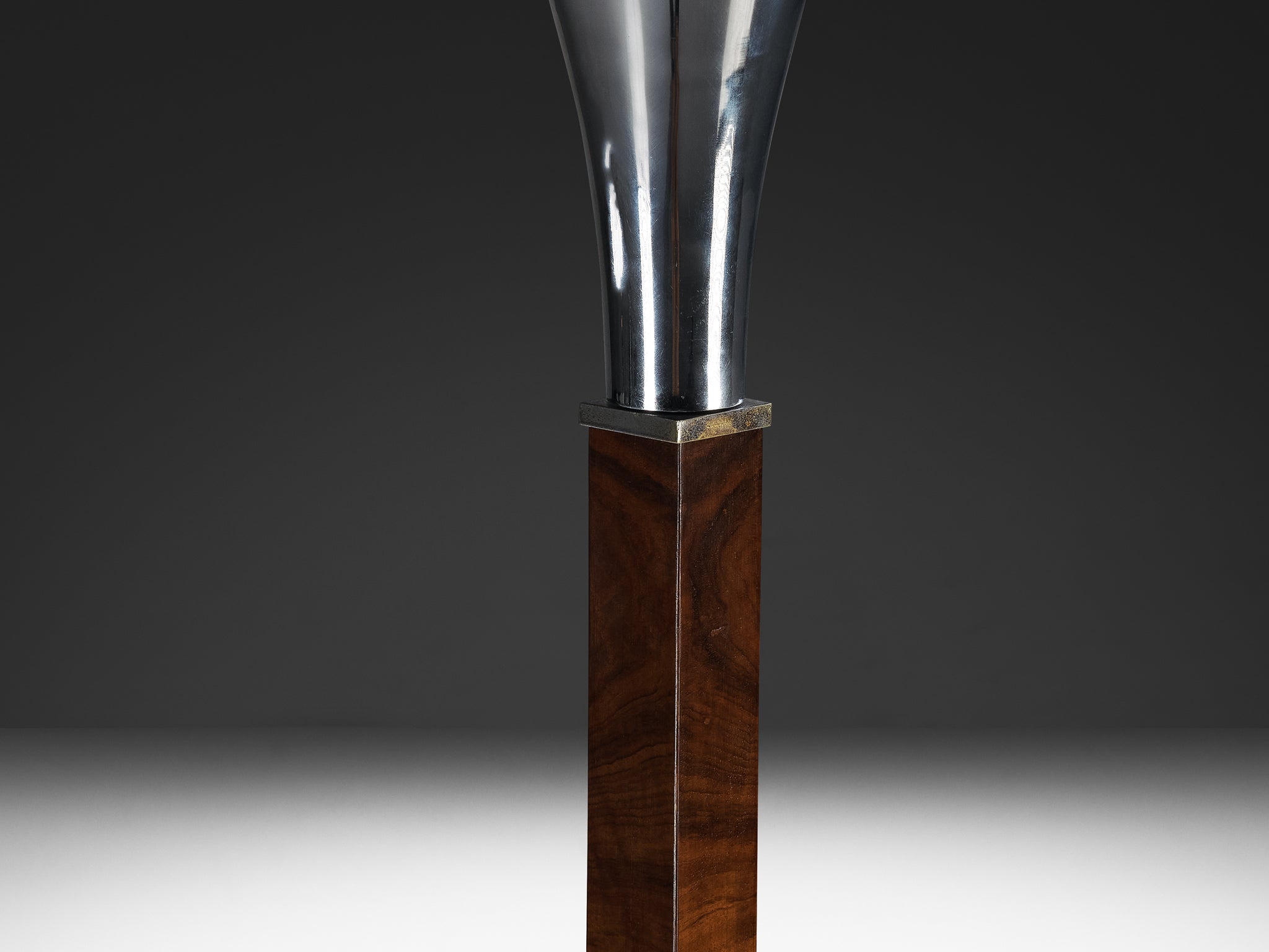 Italian Art Deco Floorlamp in Walnut with Tulip Metal Shade Lighting Morentz