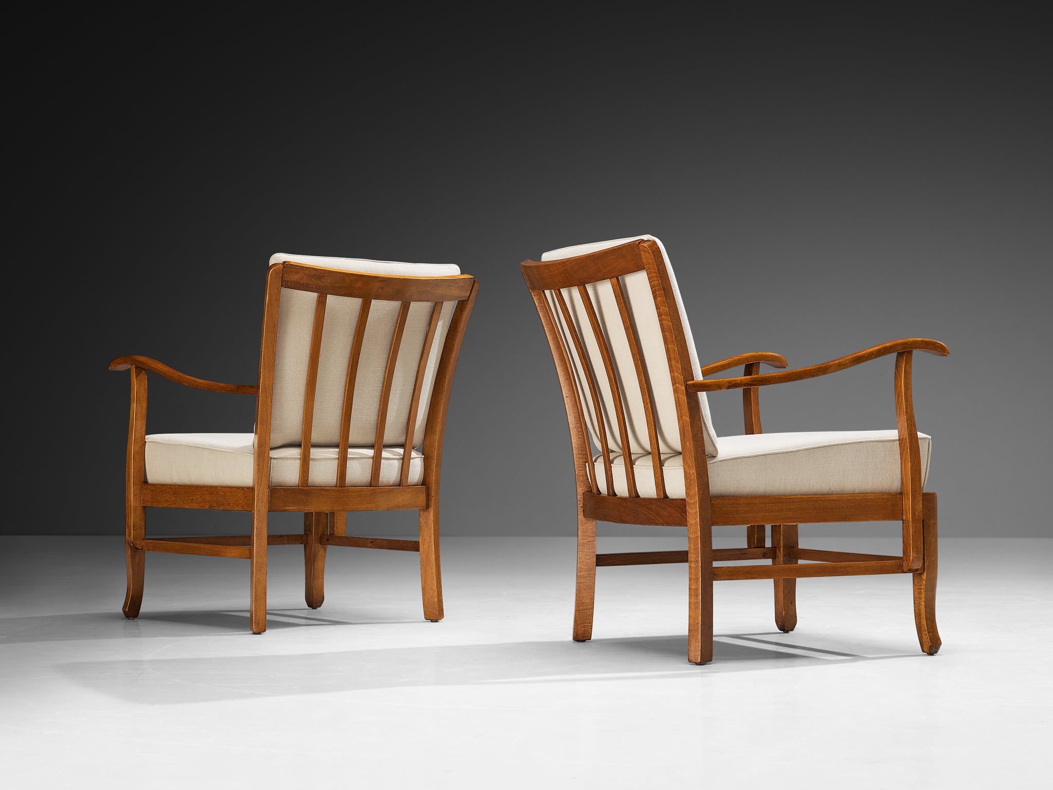 Armchairs in Solid Wood and Neutral Cushions Seating Morentz