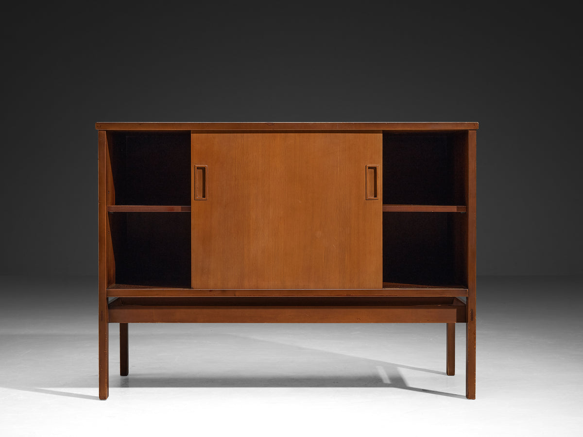 Gianfranco Frattini for Cantieri Carugati Cabinet in Cherry Case pieces and storage cabinets Morentz