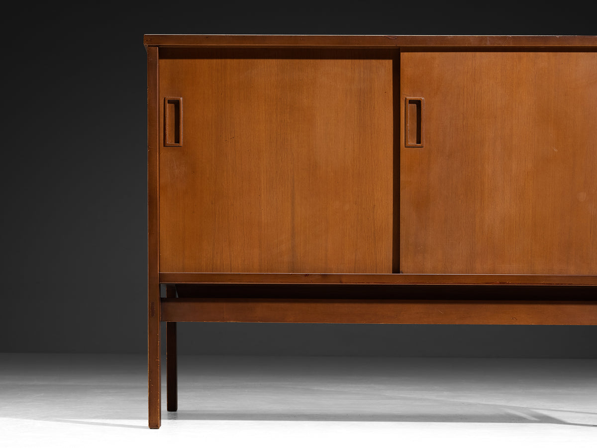 Gianfranco Frattini for Cantieri Carugati Cabinet in Cherry Case pieces and storage cabinets Morentz