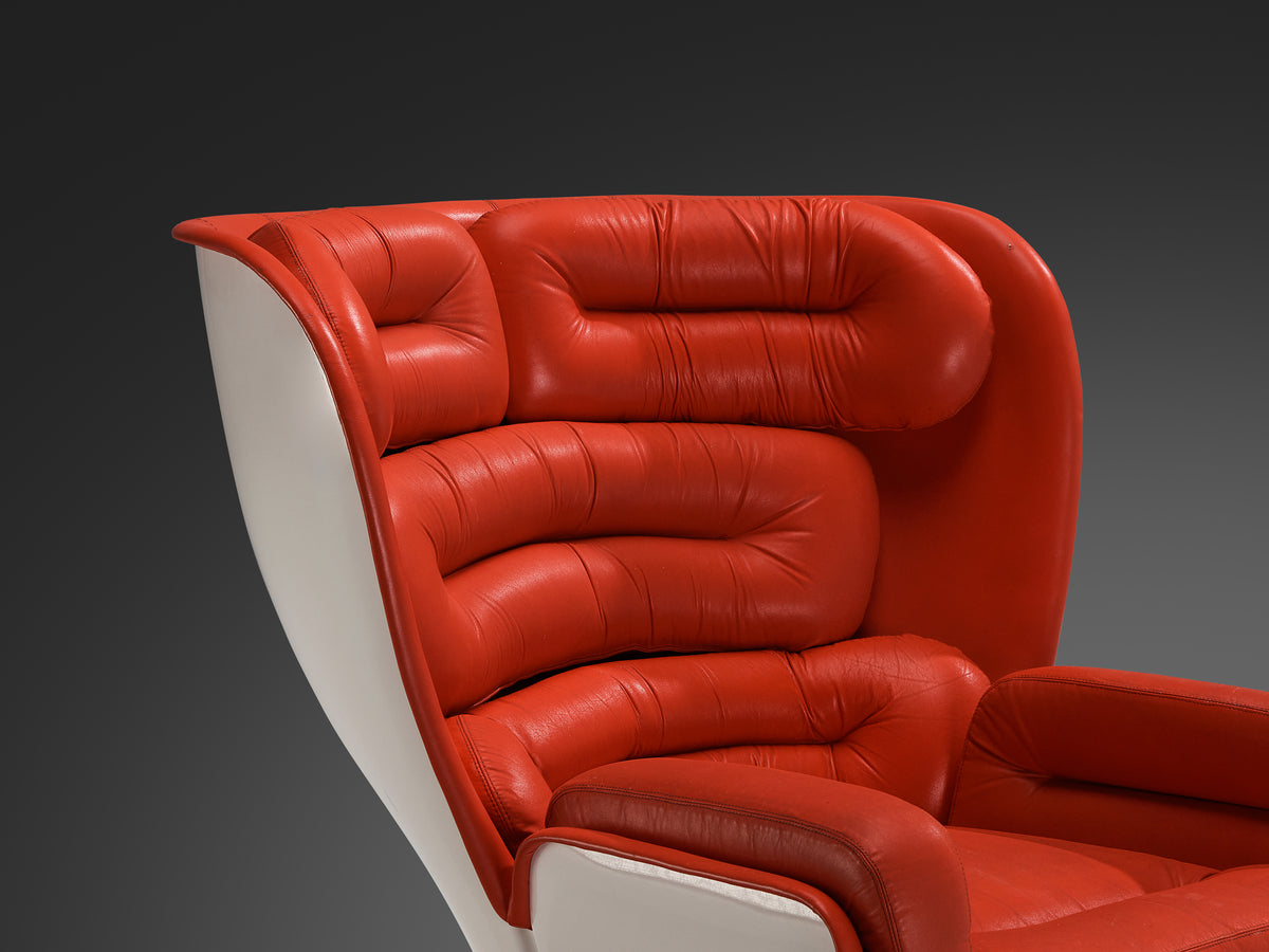 Joe Colombo for Comfort 'Elda' Lounge Chair in Red Leather and Fiberglass Seating Morentz