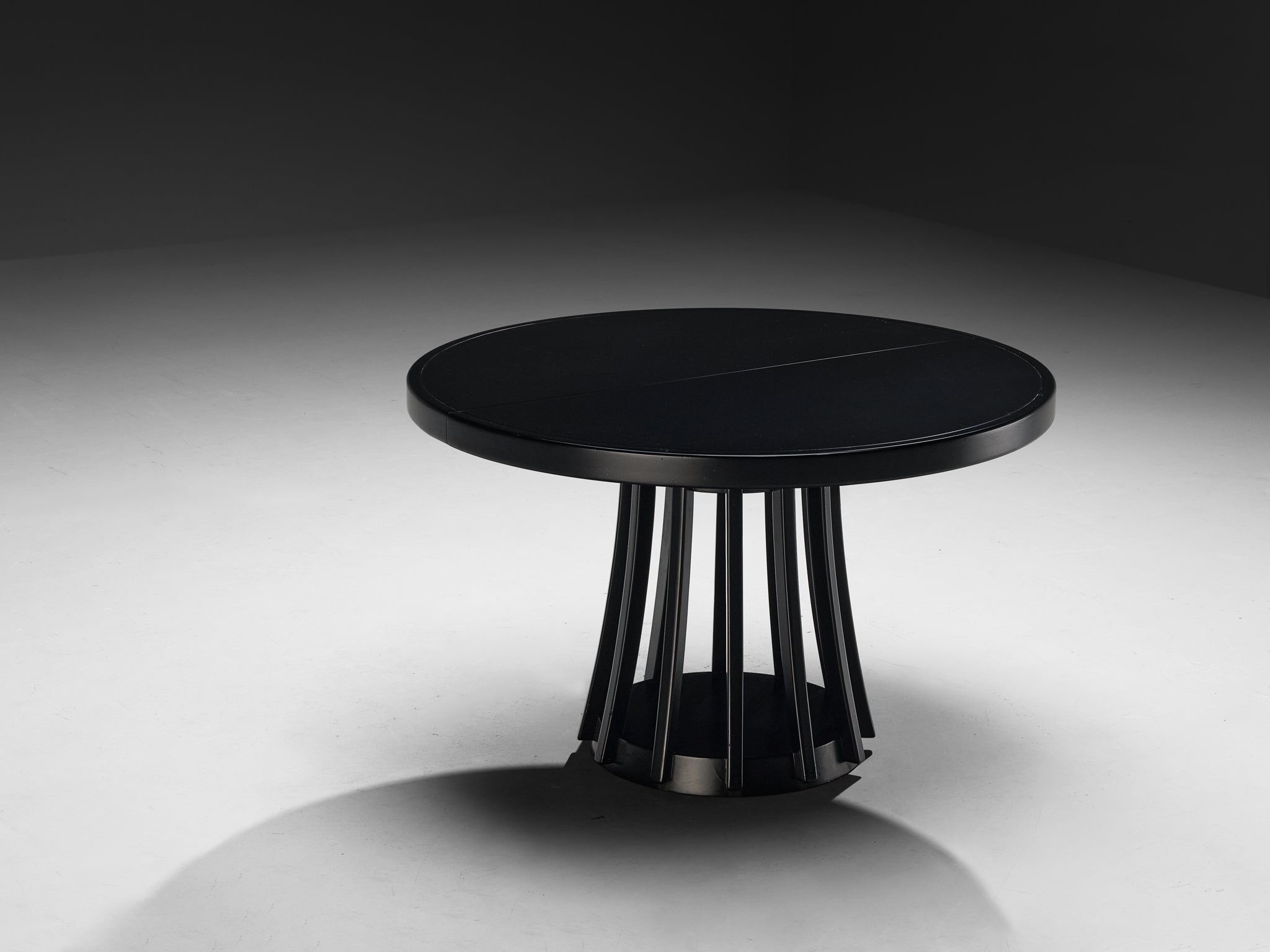 Angelo Mangiarotti for La Sorgente del Mobile 'Programma S11' Extendable Round Dining Table